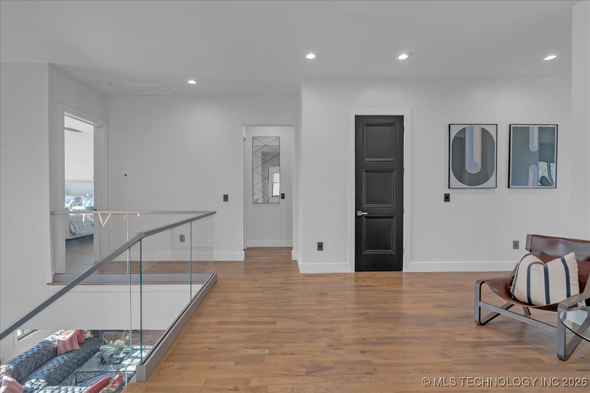 129 E 34th Street S Property Photo 59