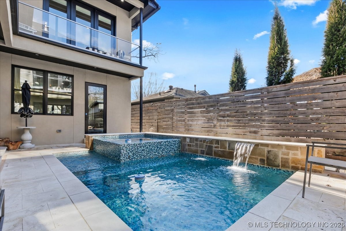 129 E 34th Street S Property Photo 93