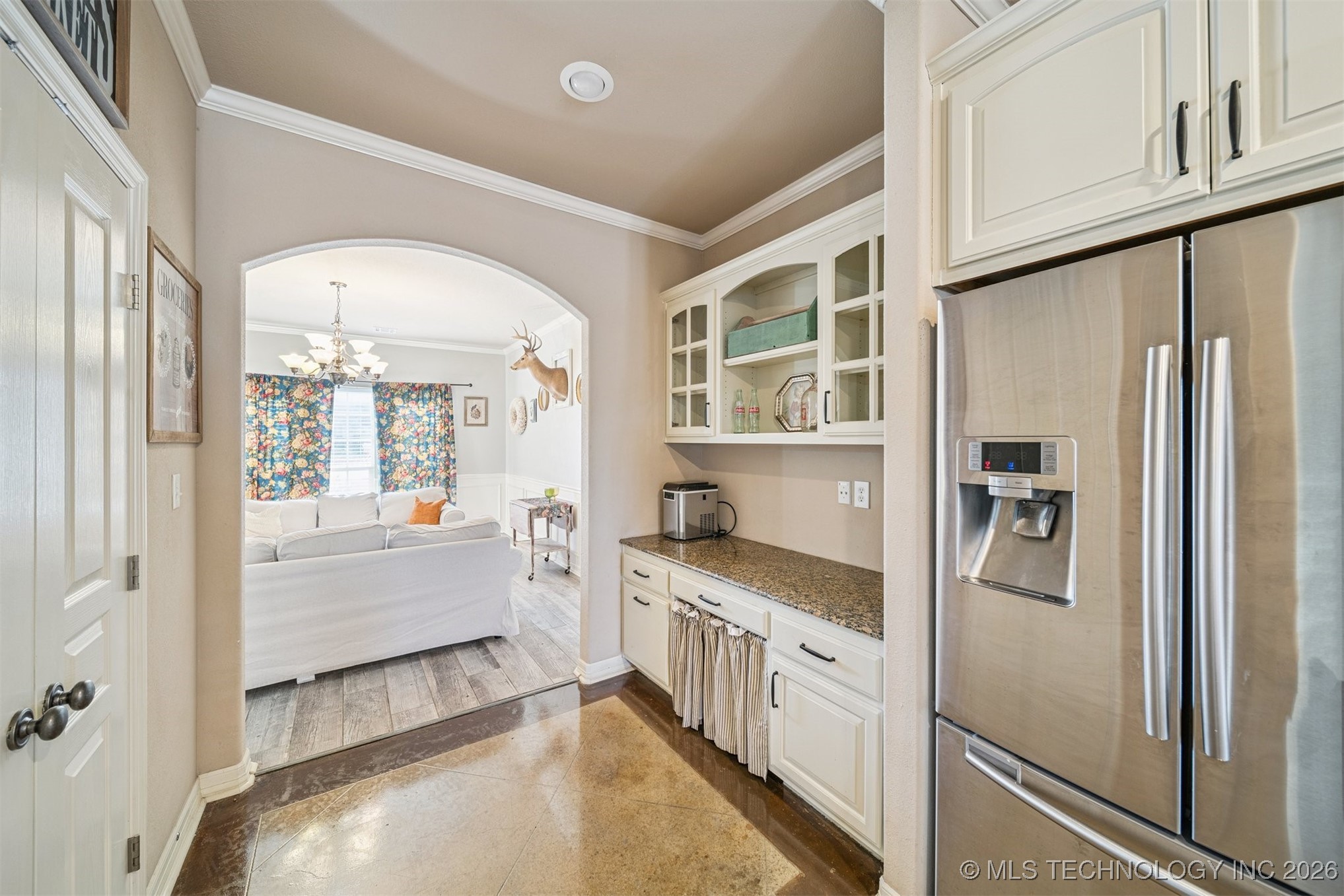 709 W 40th Street S Property Photo 22