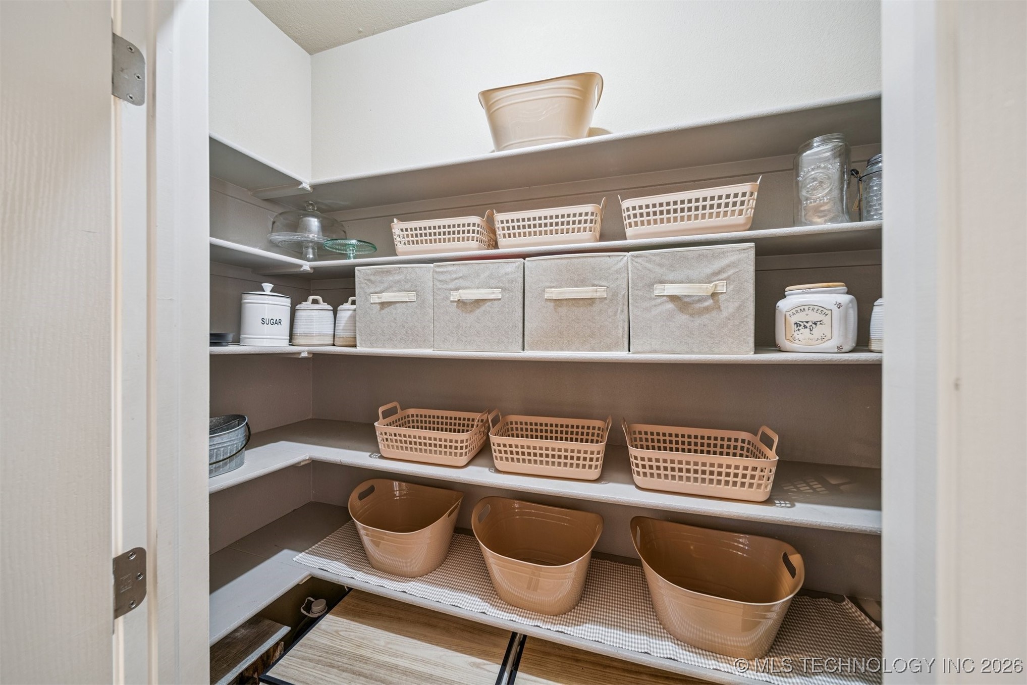 709 W 40th Street S Property Photo 23