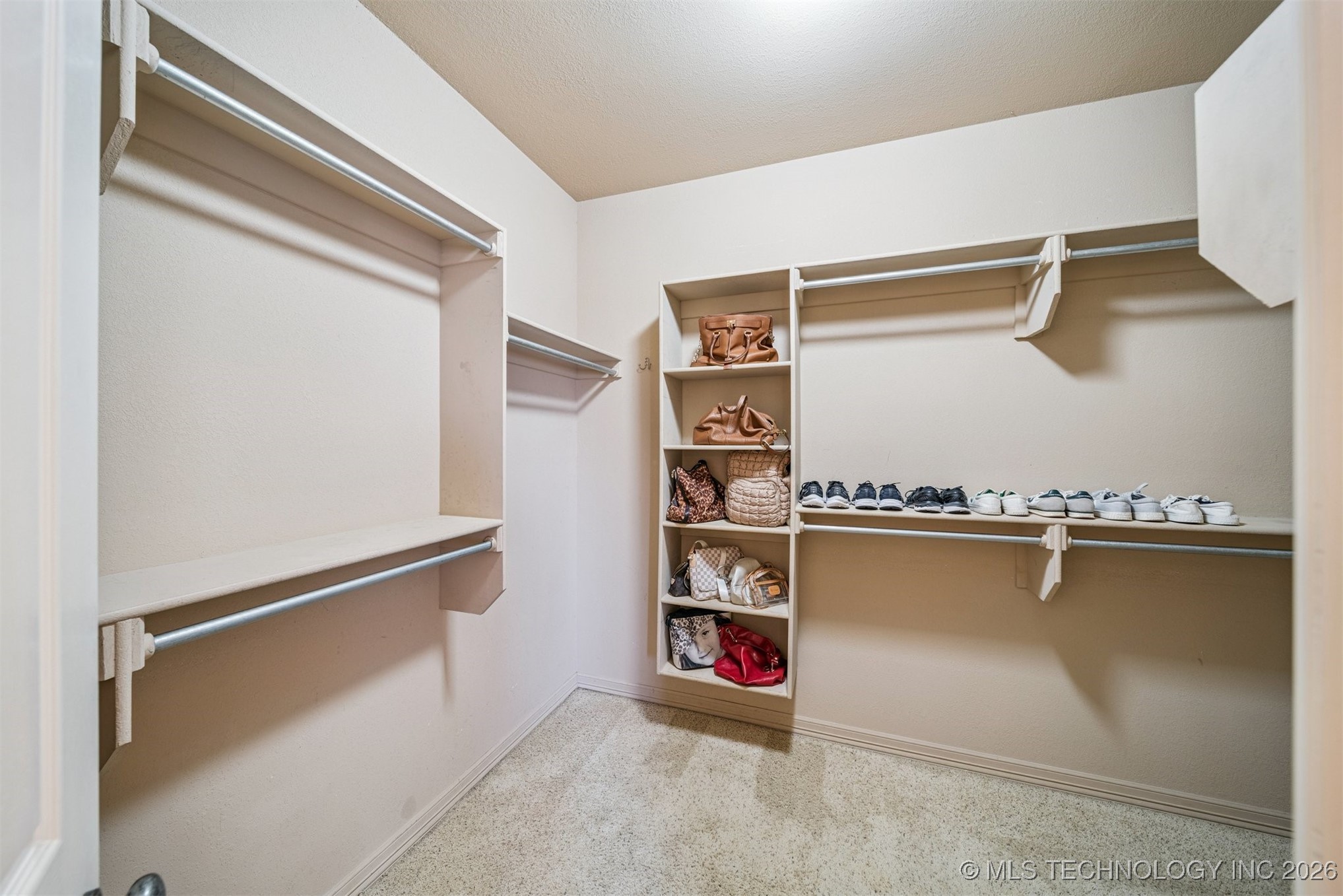 709 W 40th Street S Property Photo 29