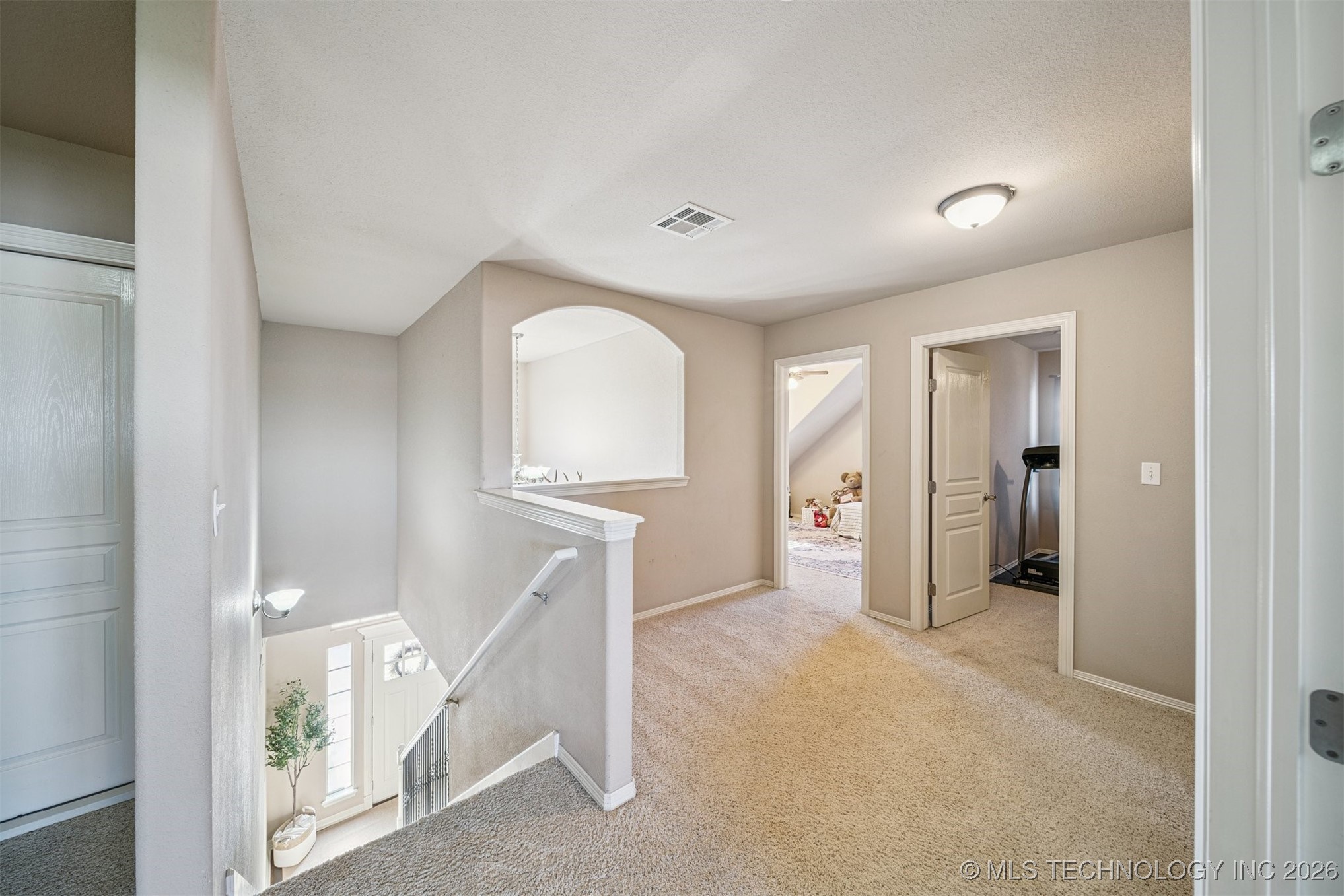 709 W 40th Street S Property Photo 31