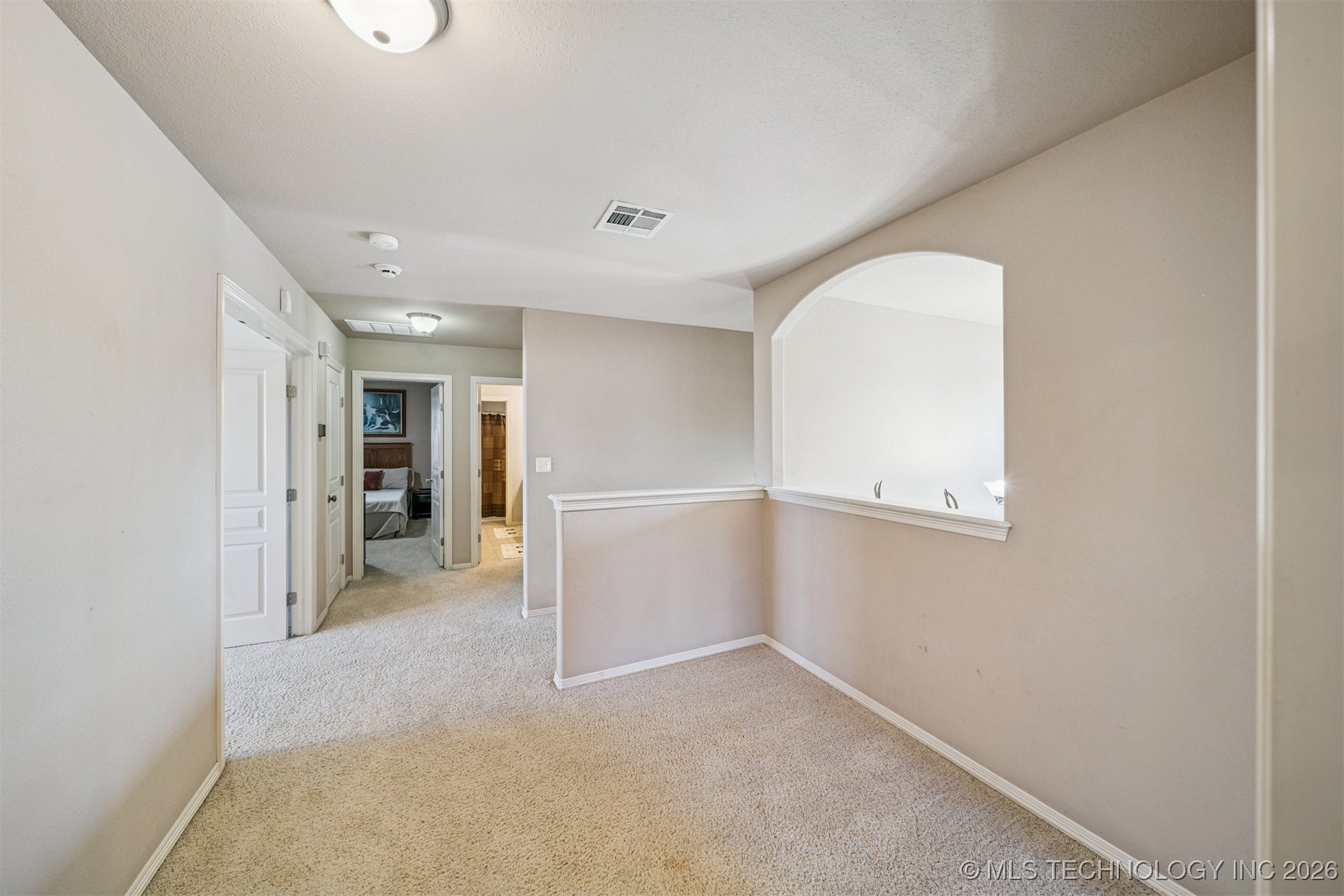 709 W 40th Street S Property Photo 32