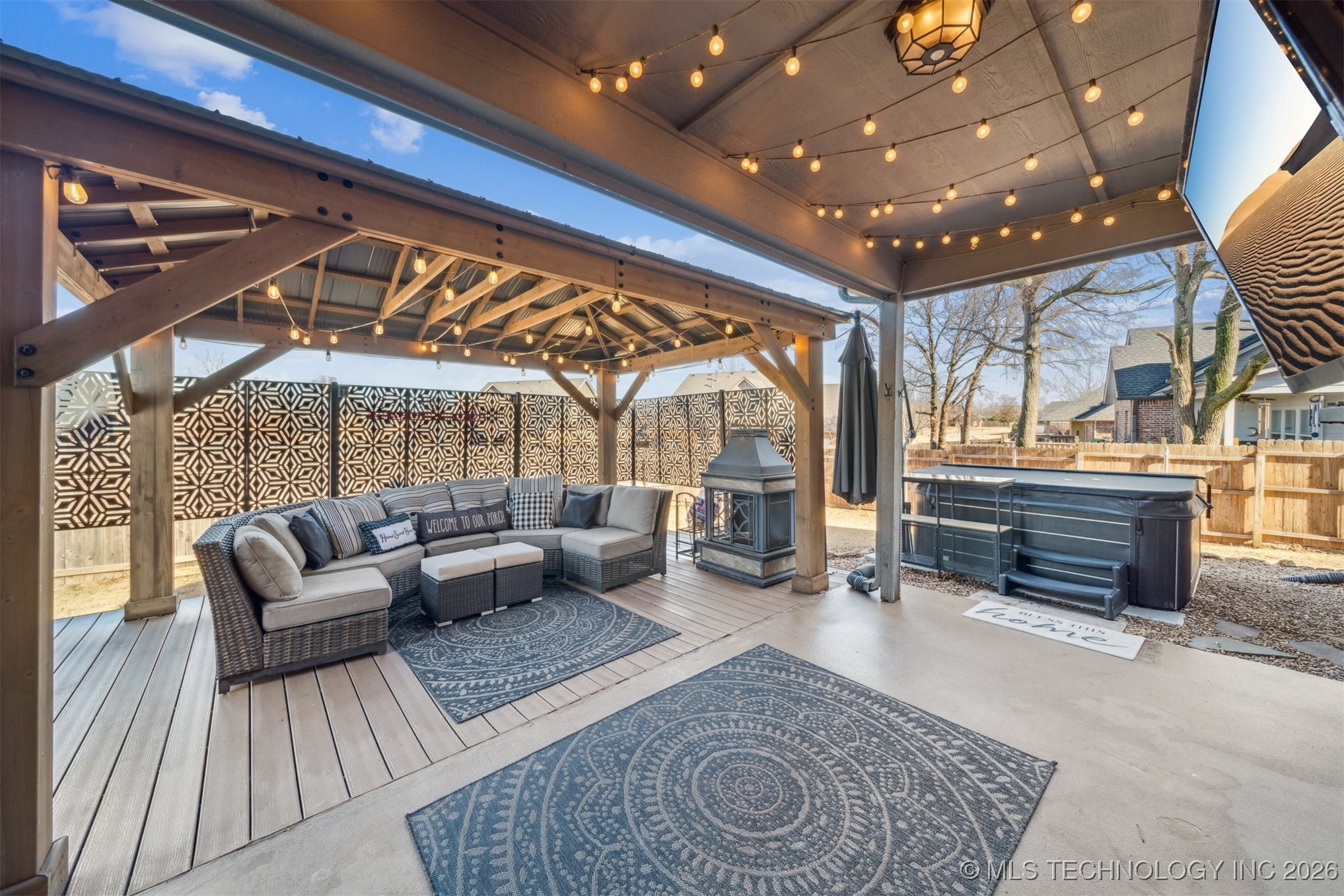 709 W 40th Street S Property Photo 40