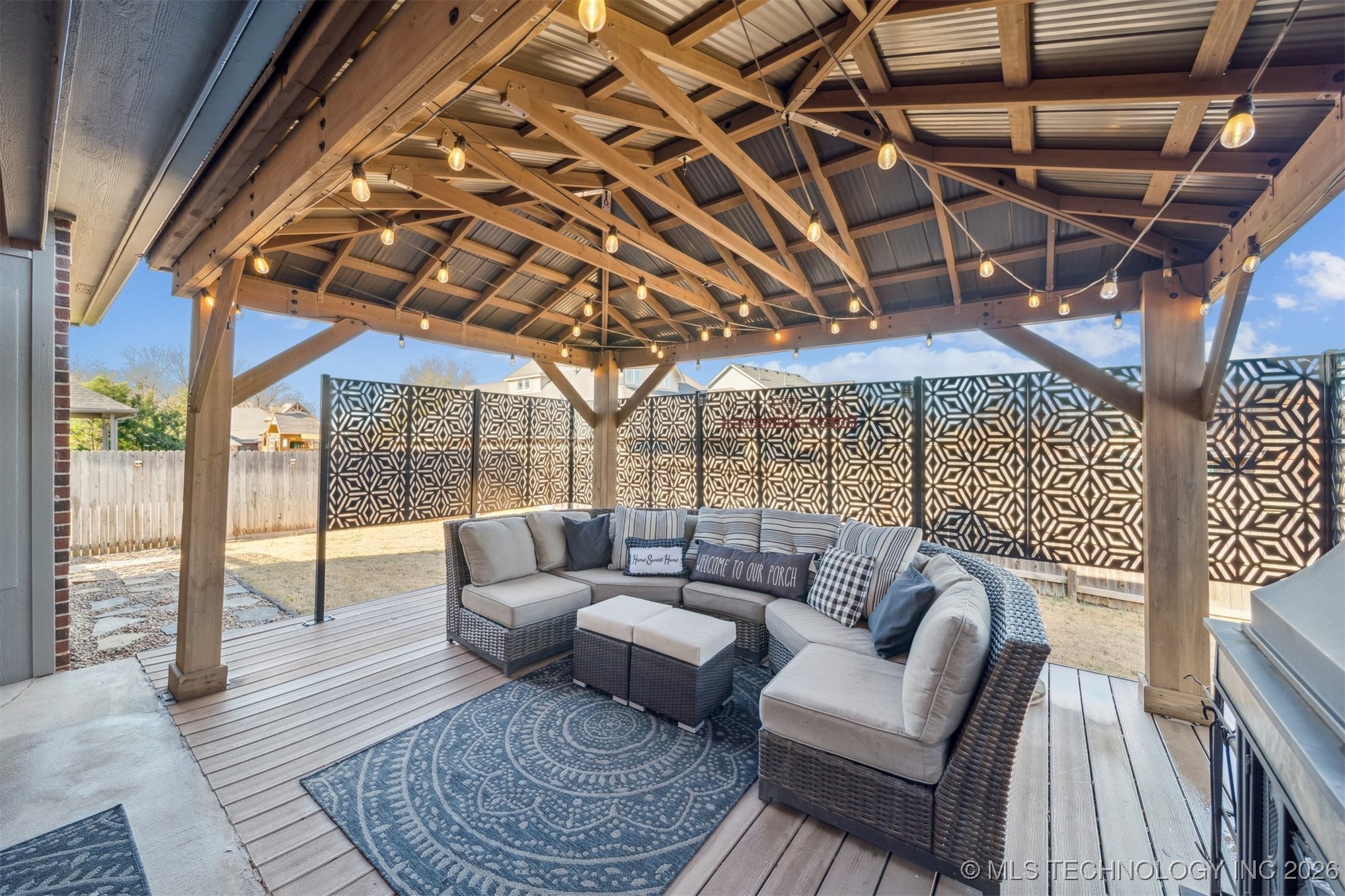 709 W 40th Street S Property Photo 41