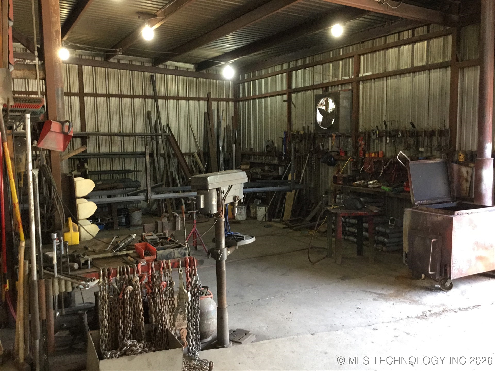 401 Hwy 70 Highway N Property Photo 10