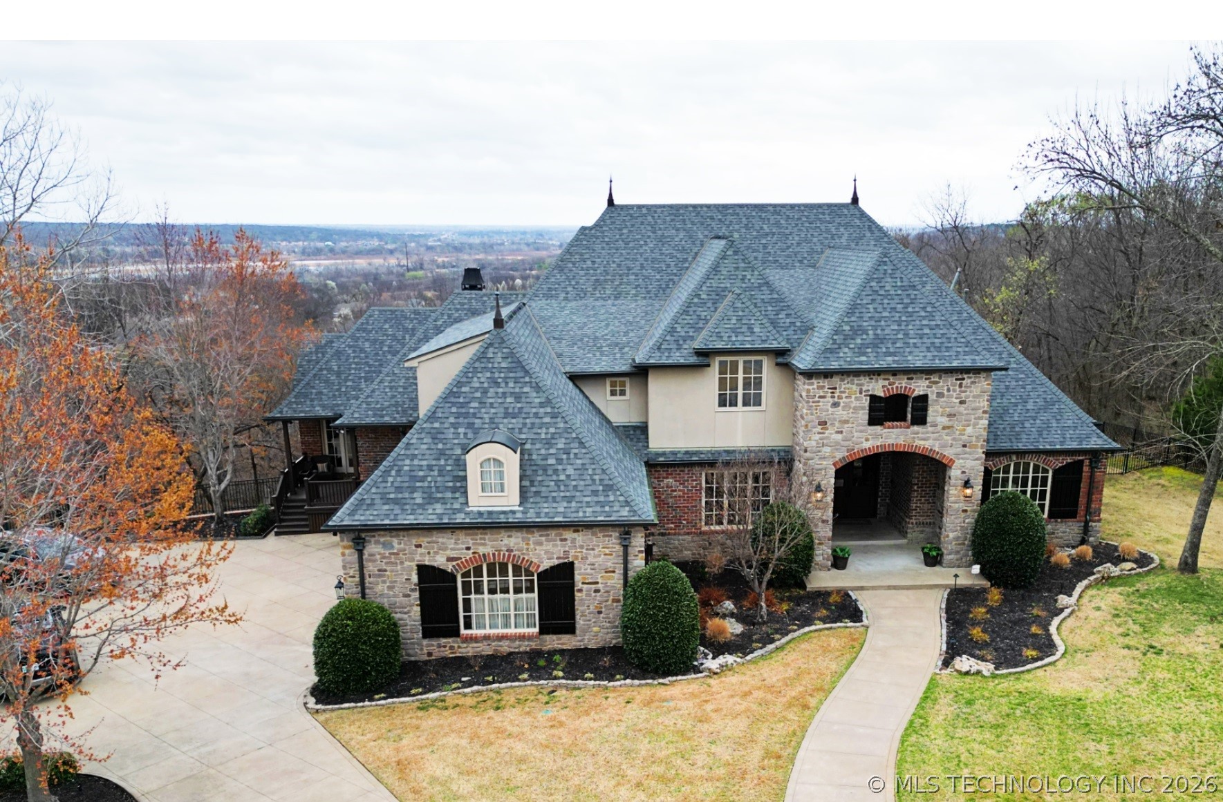 12225 S 14th Court Property Photo 2
