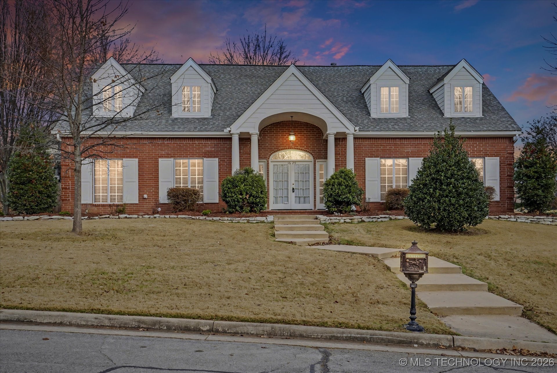 1629 E 124th Street S Property Photo 1