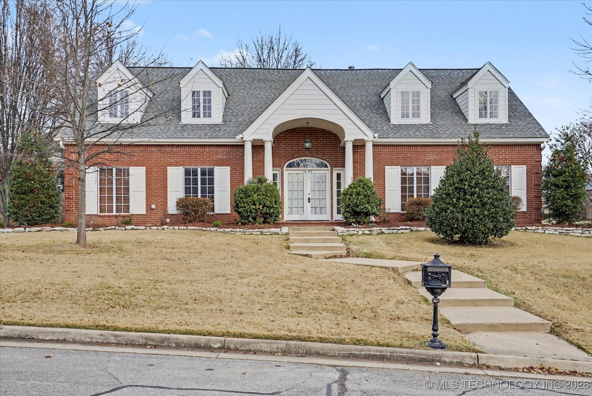 1629 E 124th Street S Property Photo 2