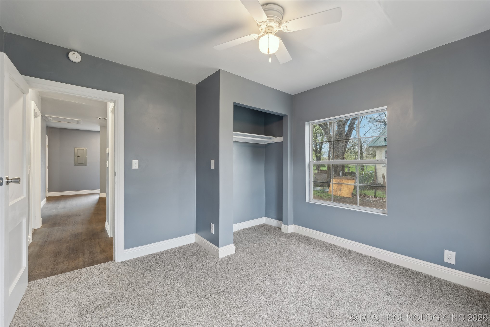 825 S L Street Property Photo 10