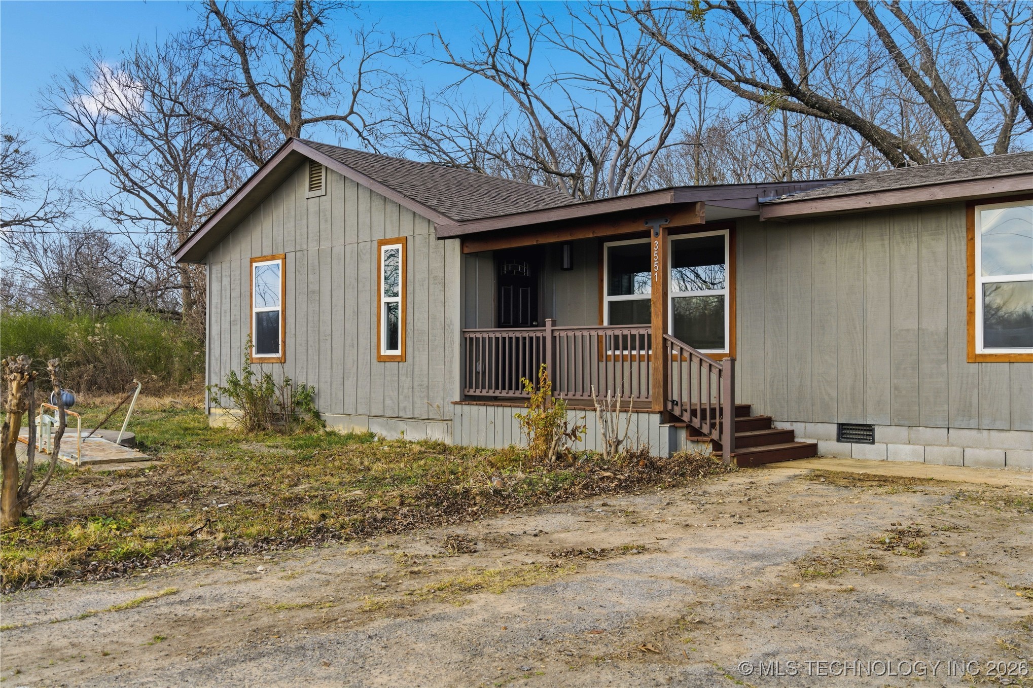 3551 W Cherokee Avenue Property Photo 1