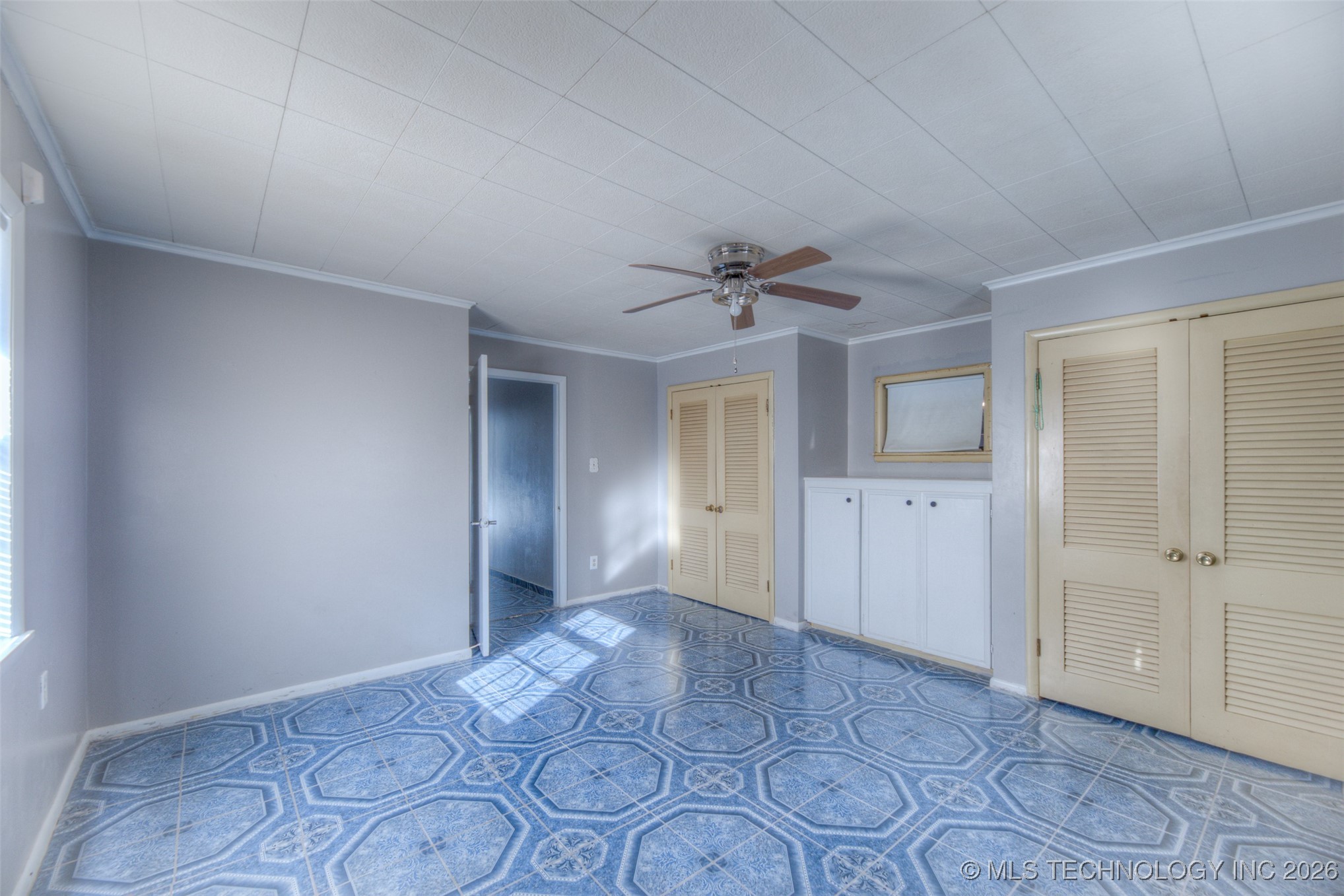 14205 E 11th Street Property Photo 9