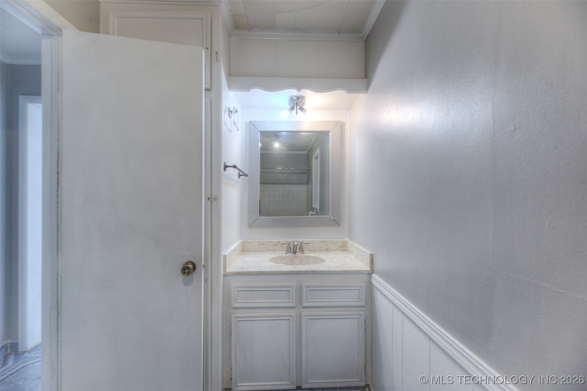 14205 E 11th Street Property Photo 21