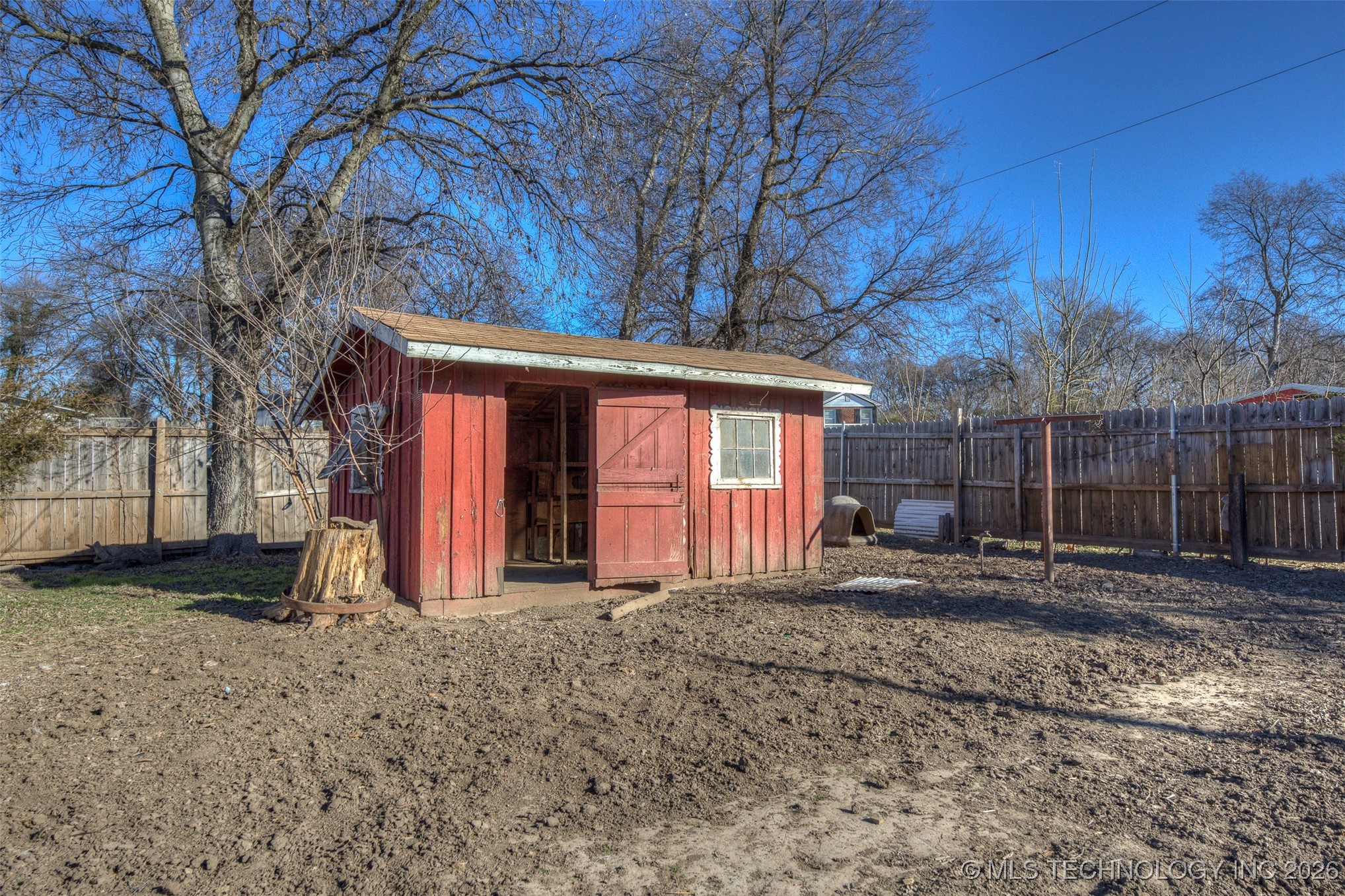 14205 E 11th Street Property Photo 32