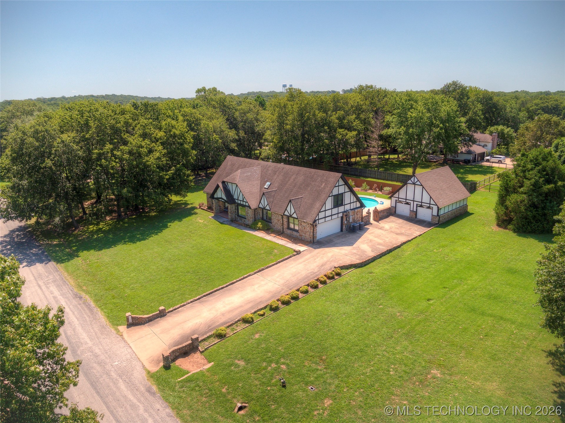 17834 E 93rd Street North Property Photo 1