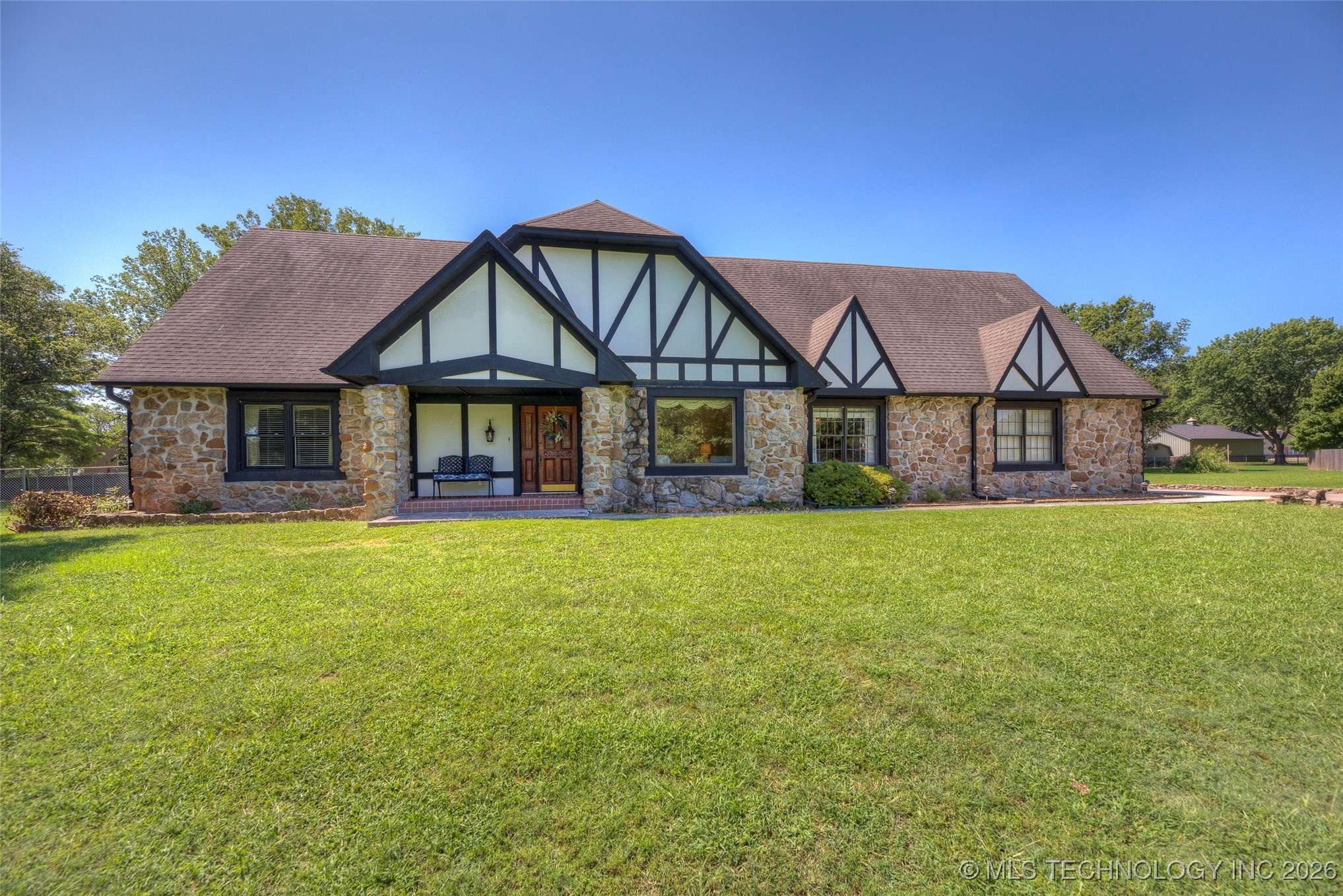 17834 E 93rd Street North Property Photo 2