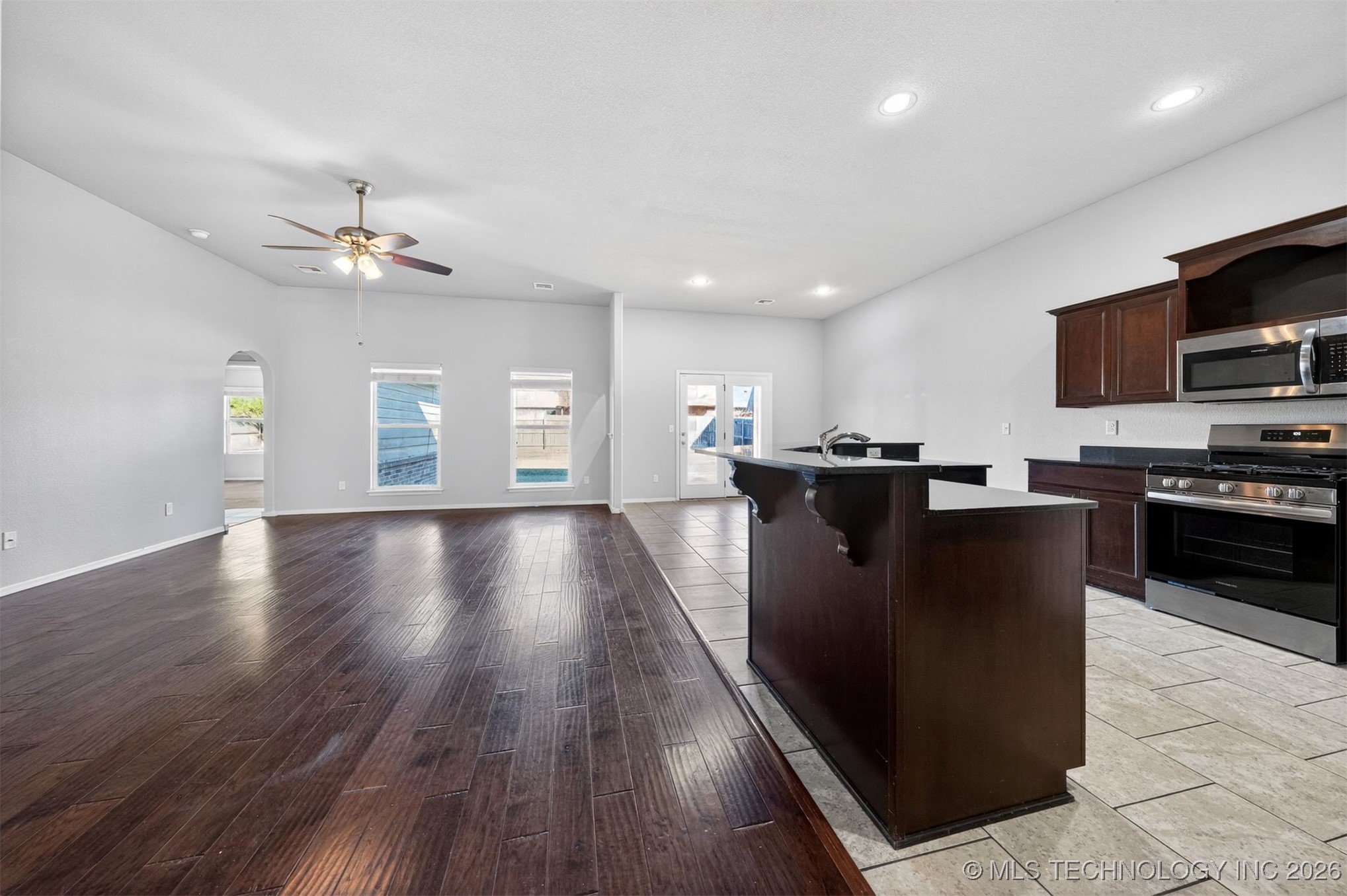 17503 E 44th Place S Property Photo 4