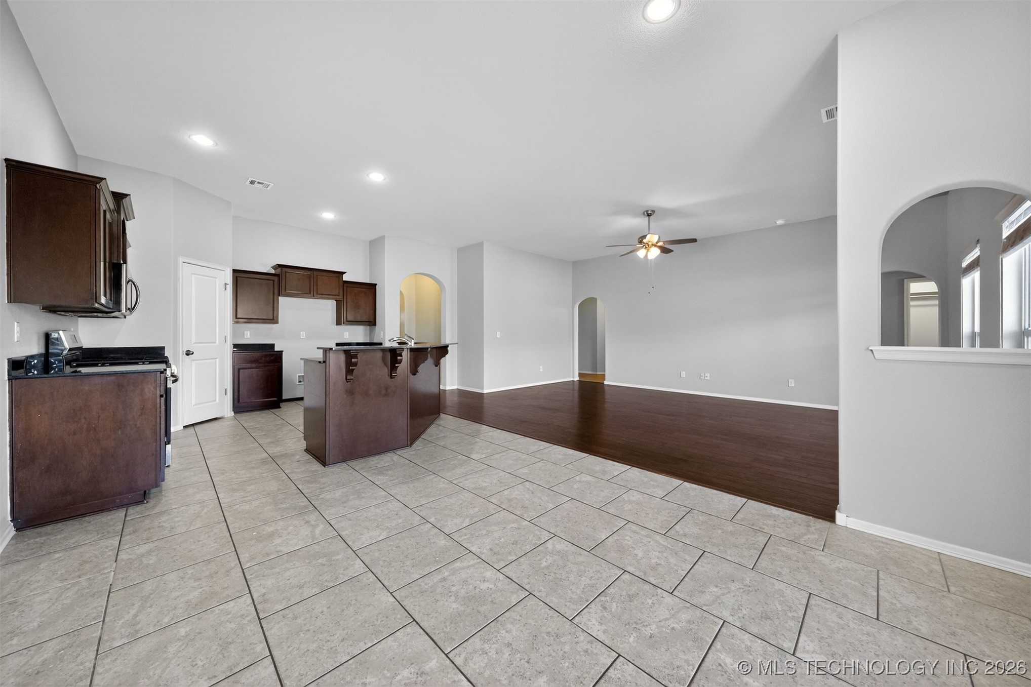 17503 E 44th Place S Property Photo 5