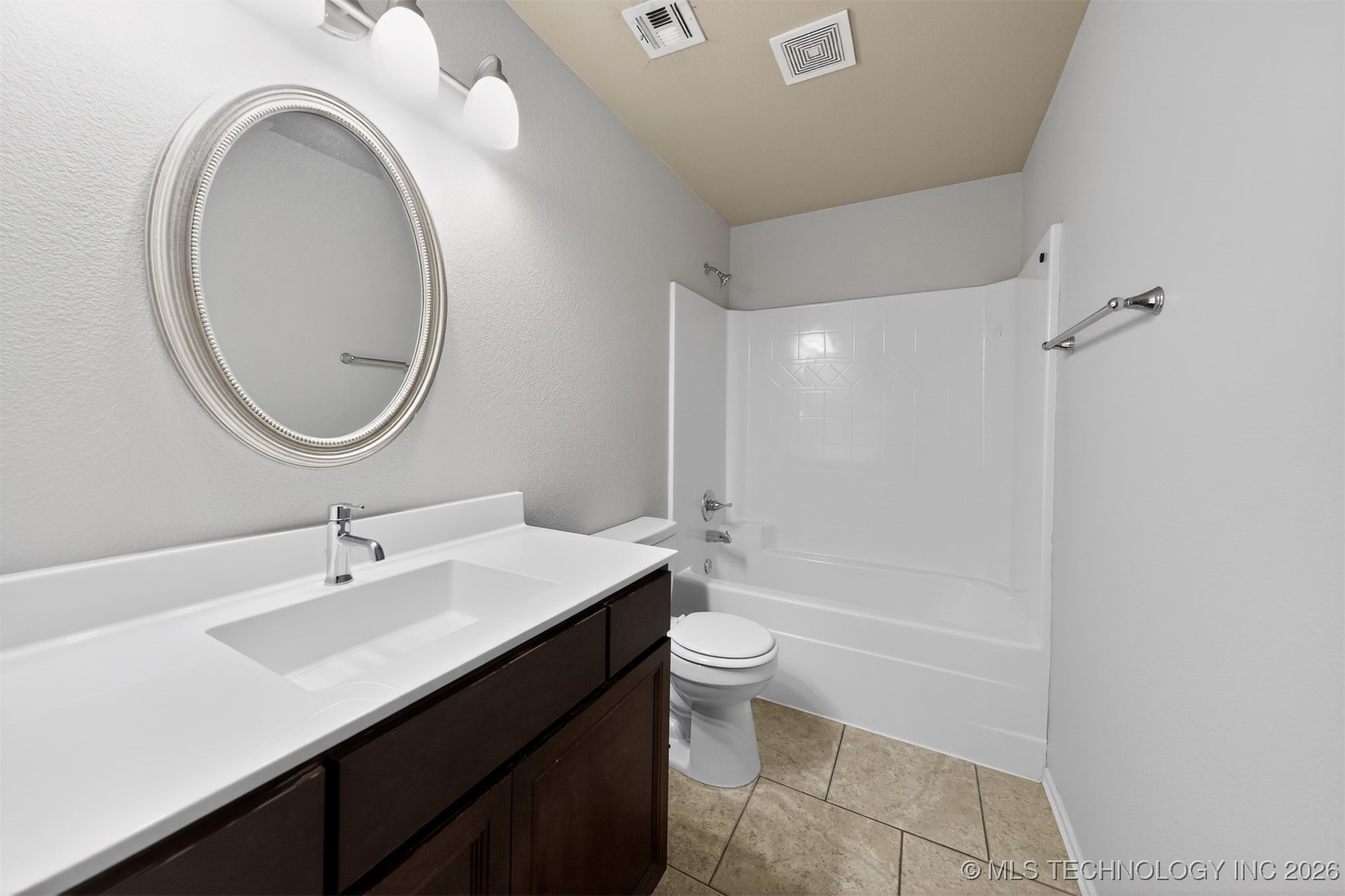 17503 E 44th Place S Property Photo 16