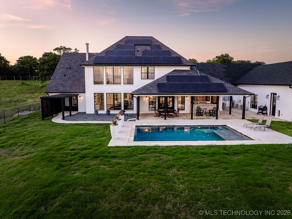 589 Three Mile Road Property Photo 7