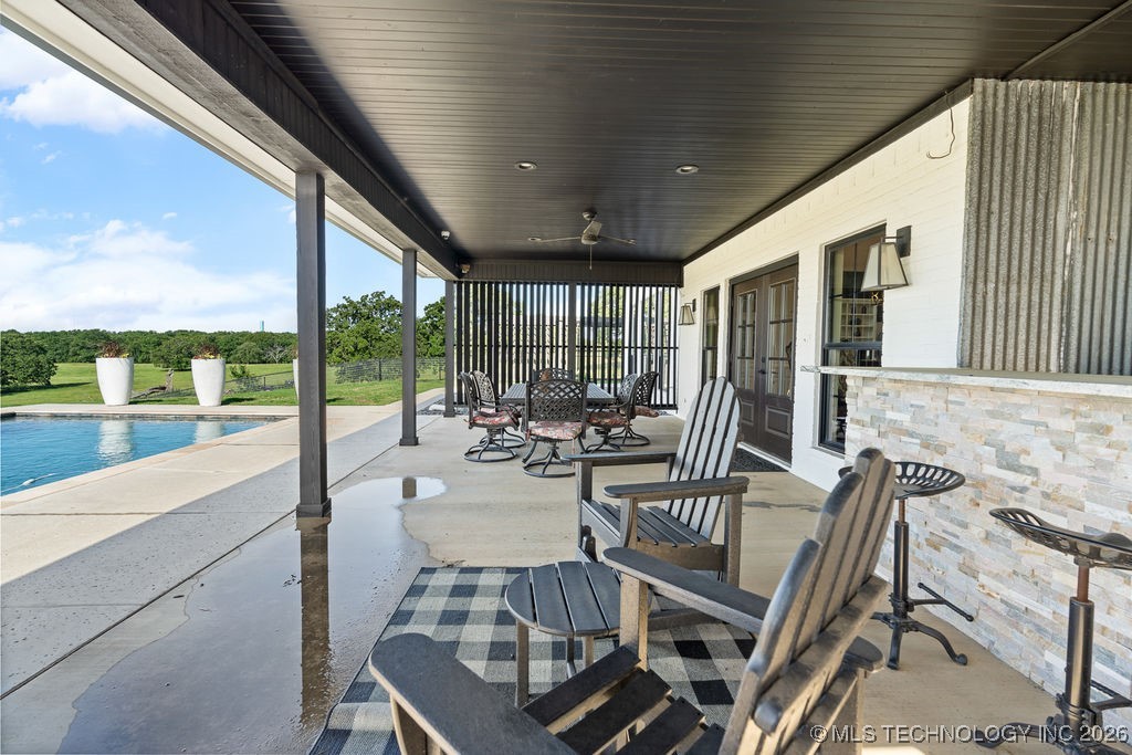 589 Three Mile Road Property Photo 12