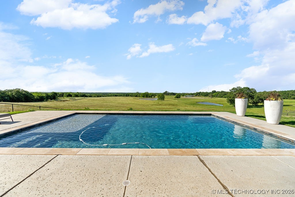 589 Three Mile Road Property Photo 15