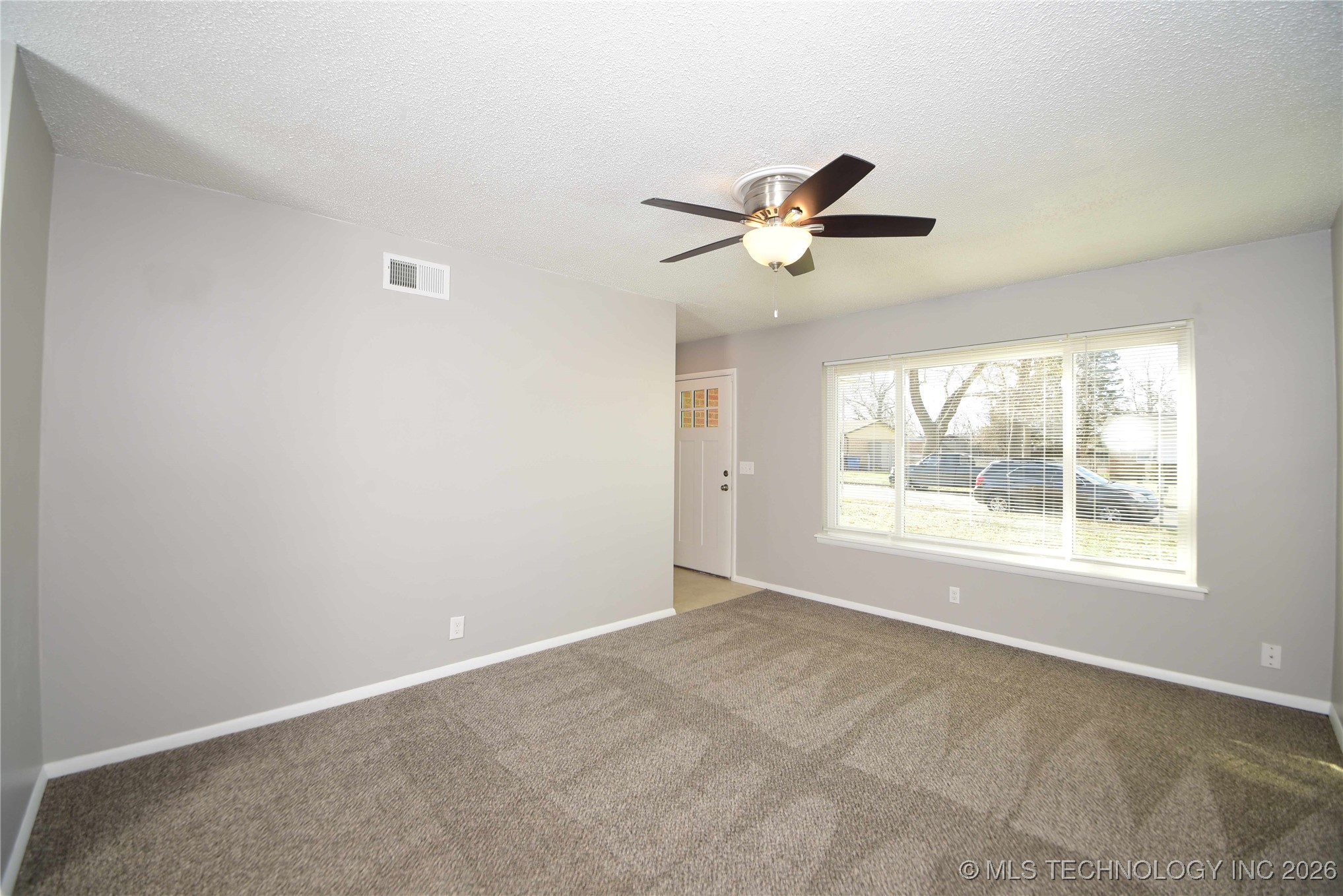 2485 S 127th East Avenue Property Photo 5