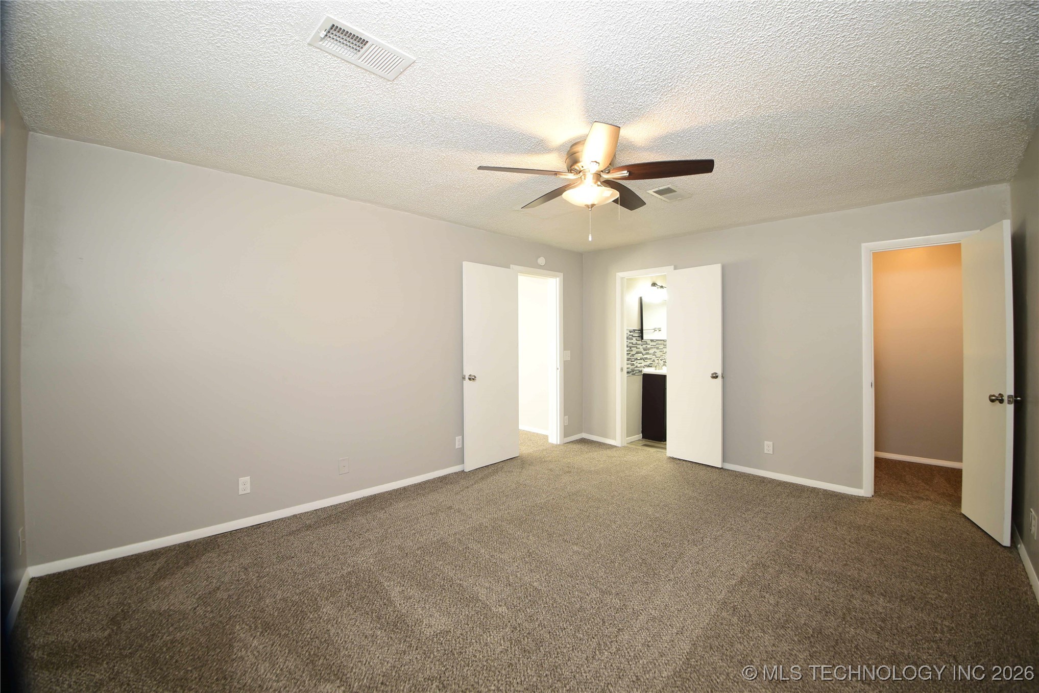 2485 S 127th East Avenue Property Photo 10