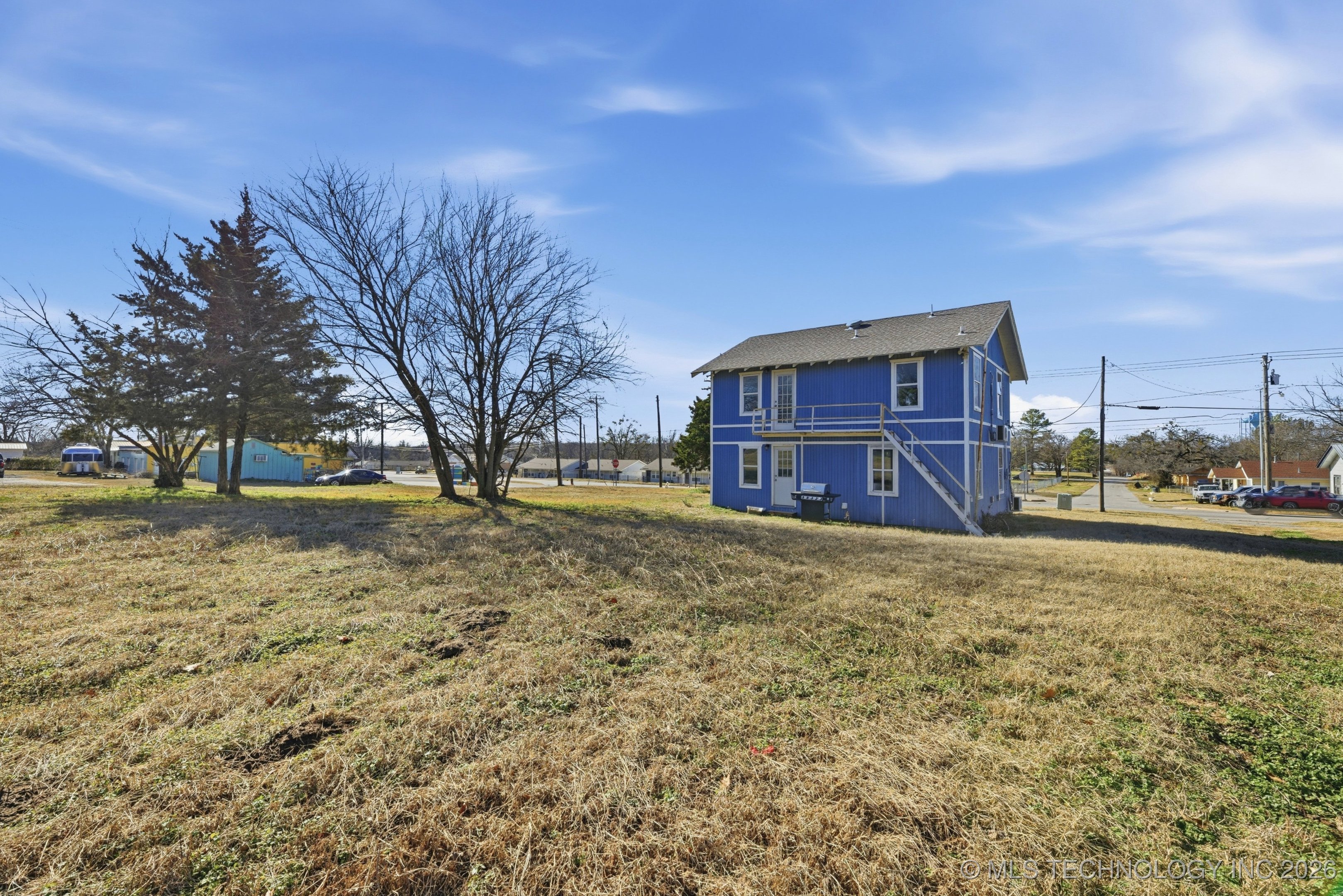 1001 S Chestnut Street Property Photo 25