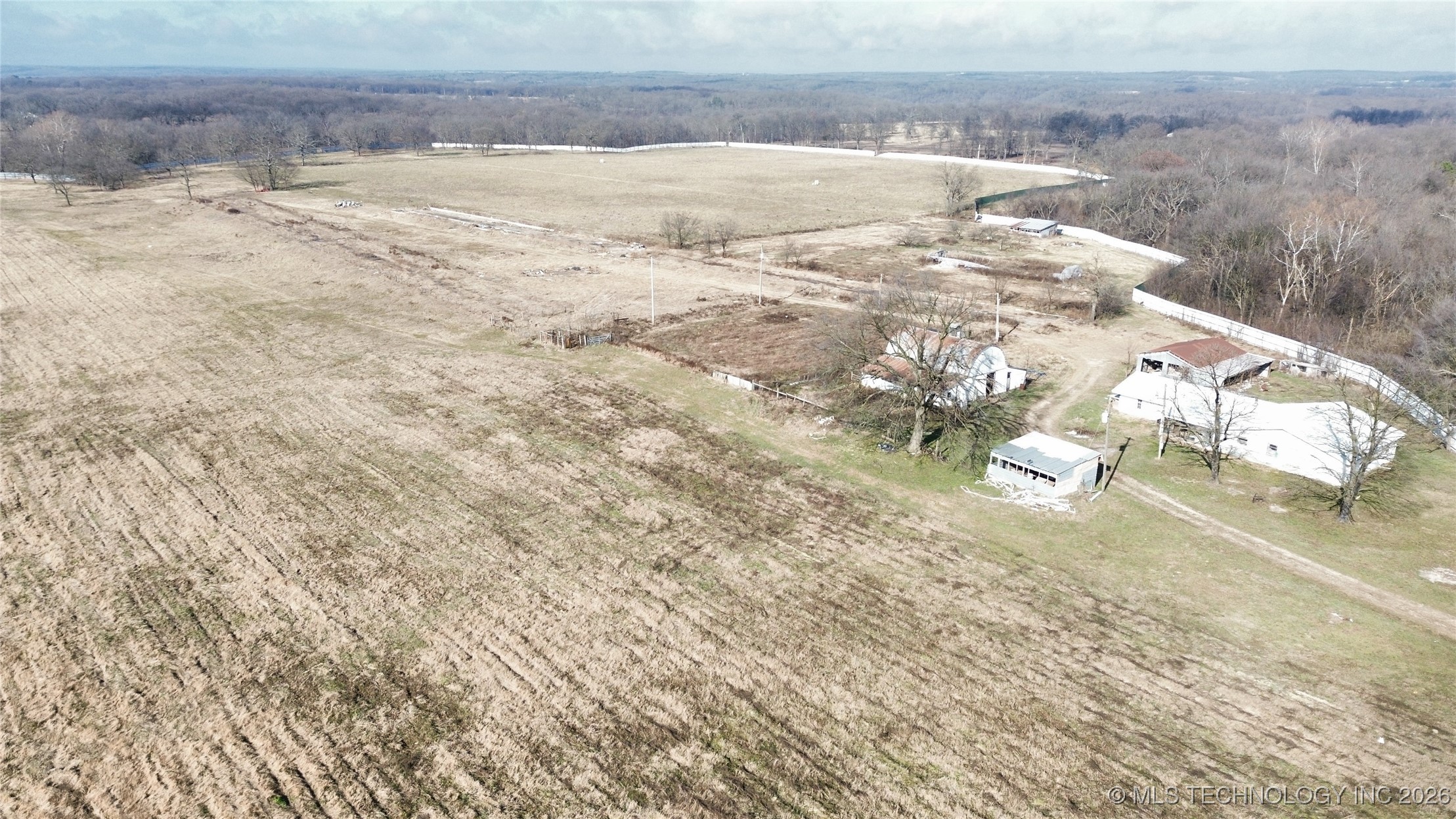 45195 670 Road Property Photo 5