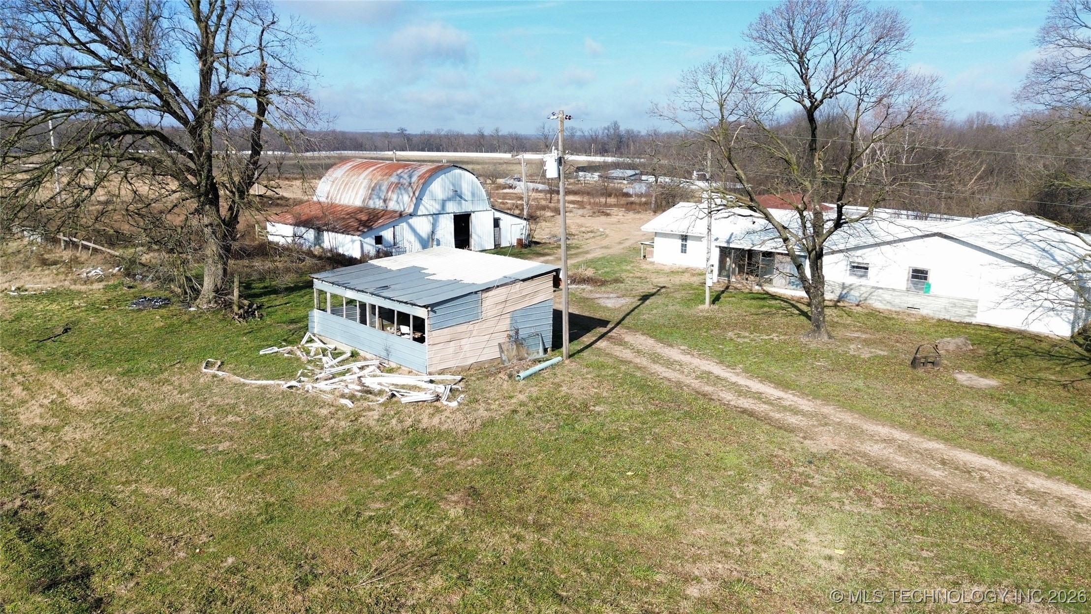 45195 670 Road Property Photo 8