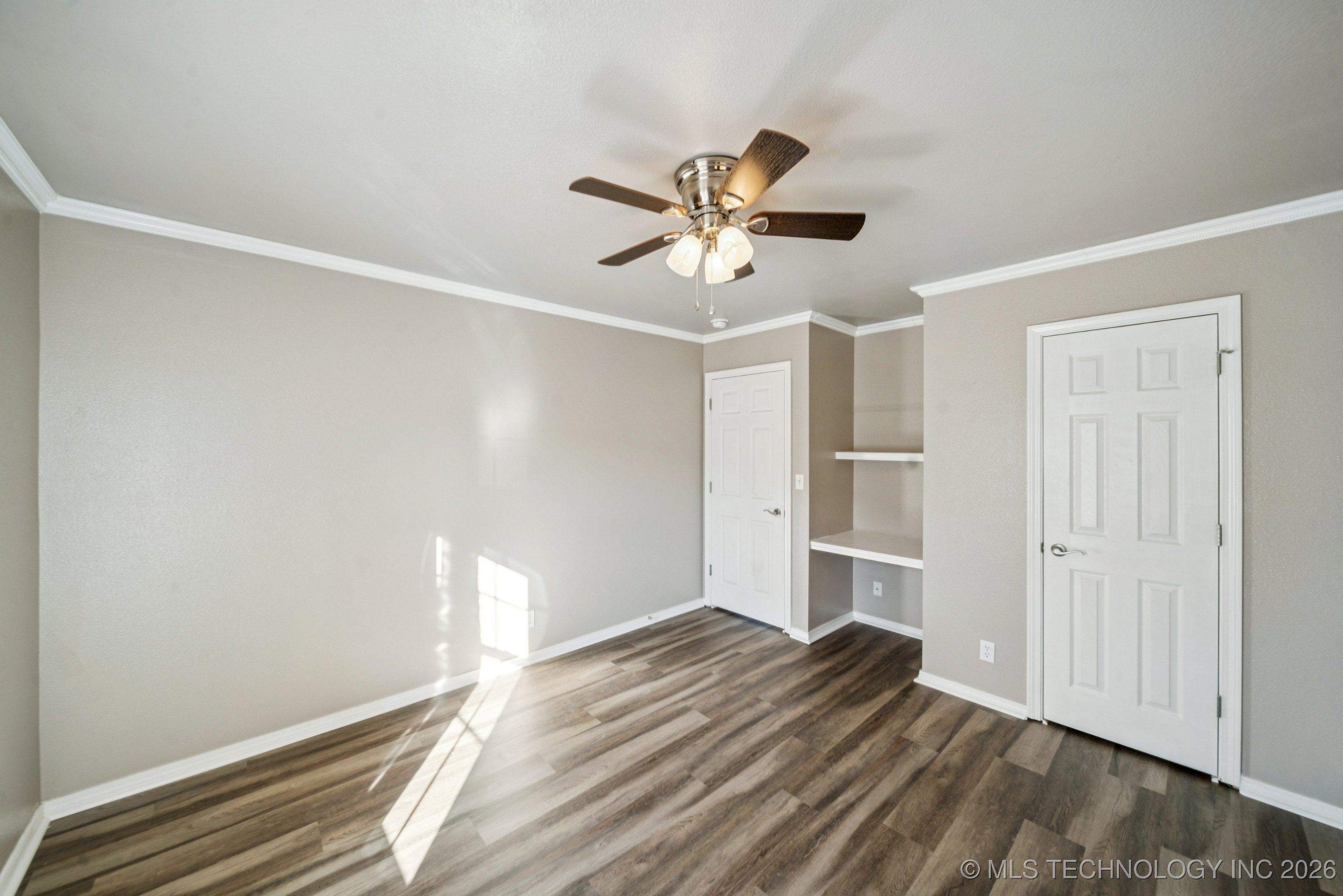 8654 S 262nd East Avenue Property Photo 17