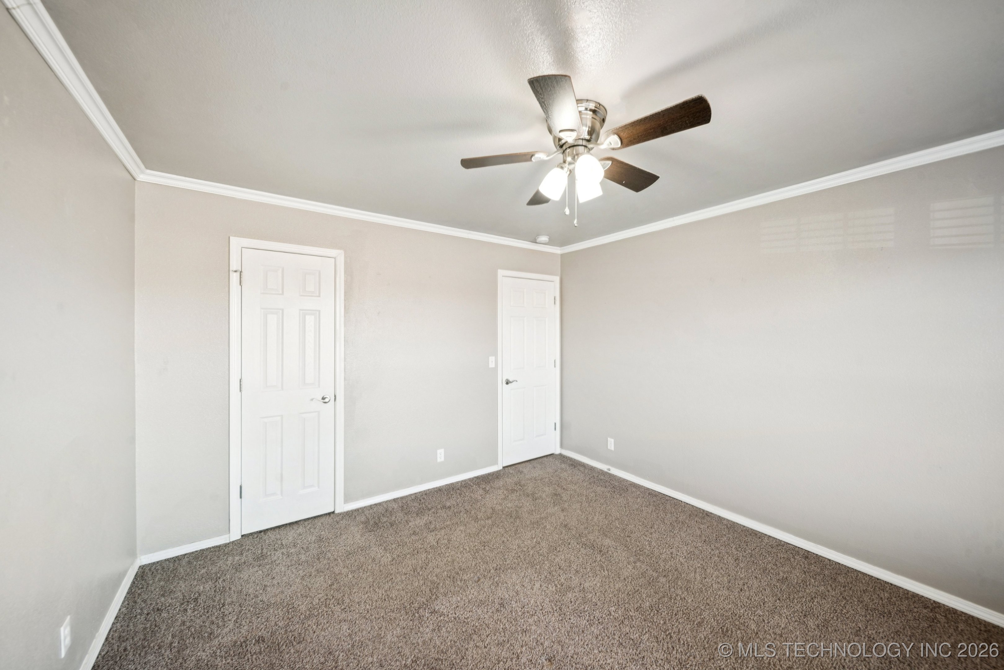 8654 S 262nd East Avenue Property Photo 20