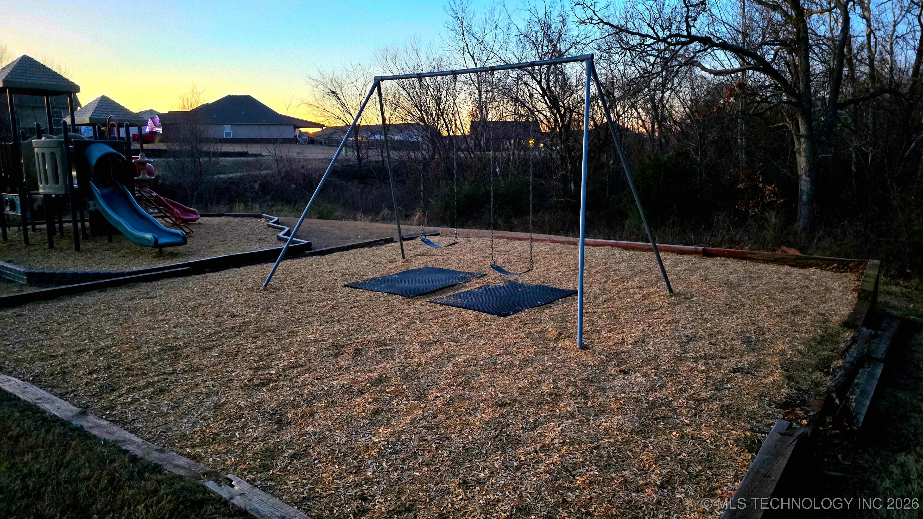 8654 S 262nd East Avenue Property Photo 34