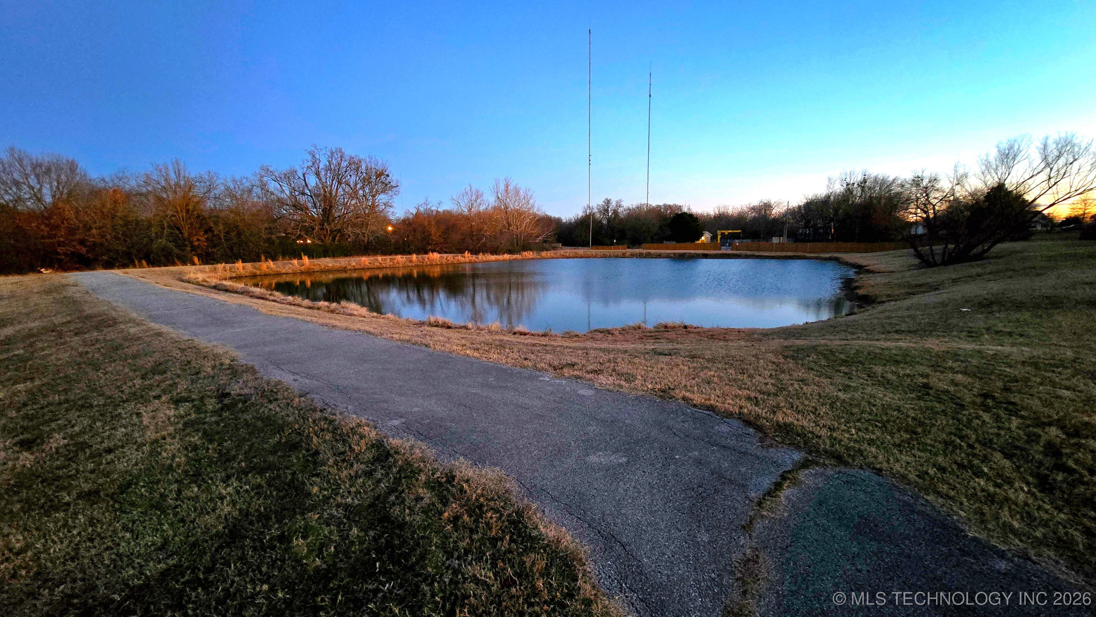 8654 S 262nd East Avenue Property Photo 36