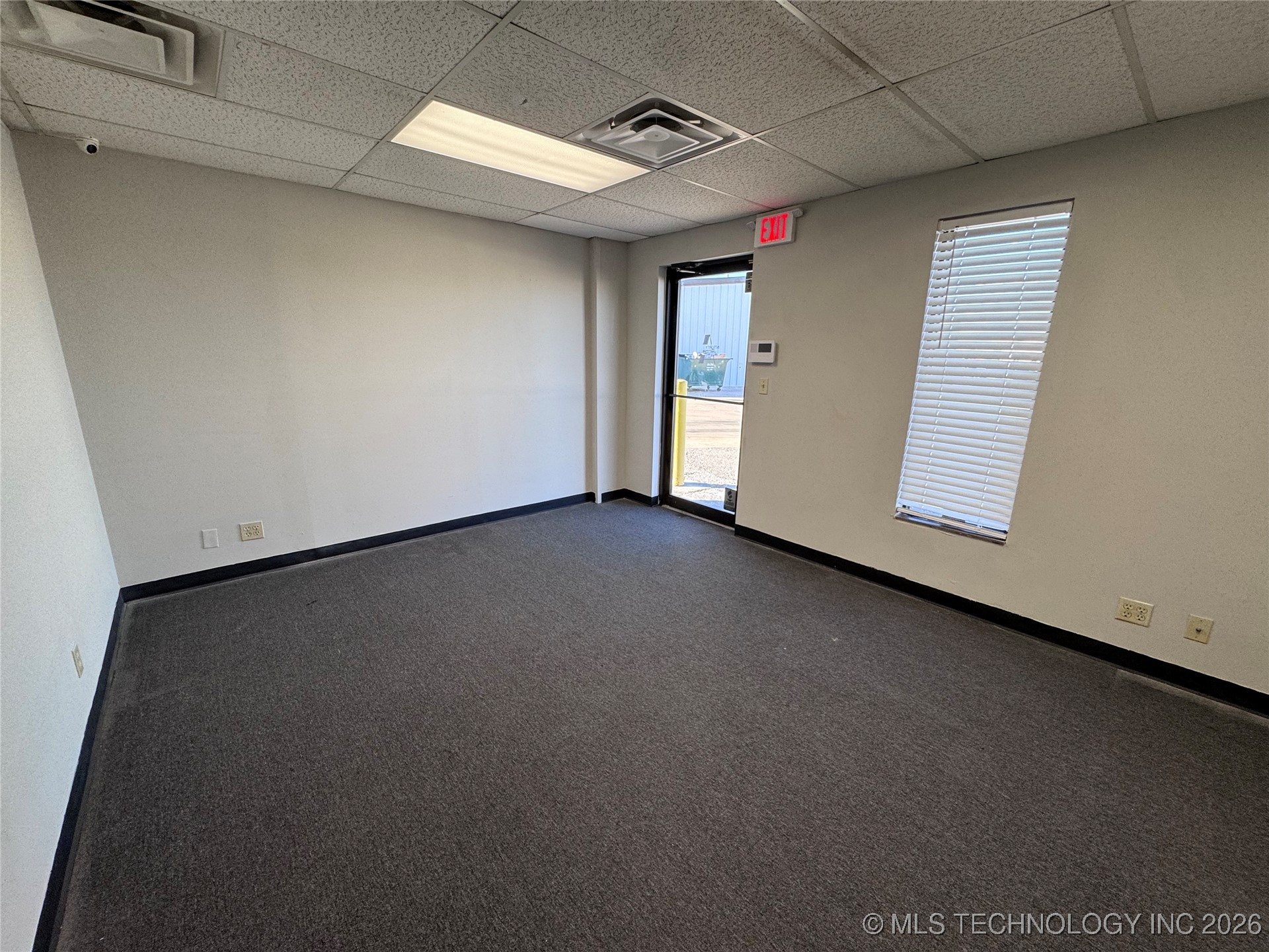 10818 E Newton Place Property Photo 10