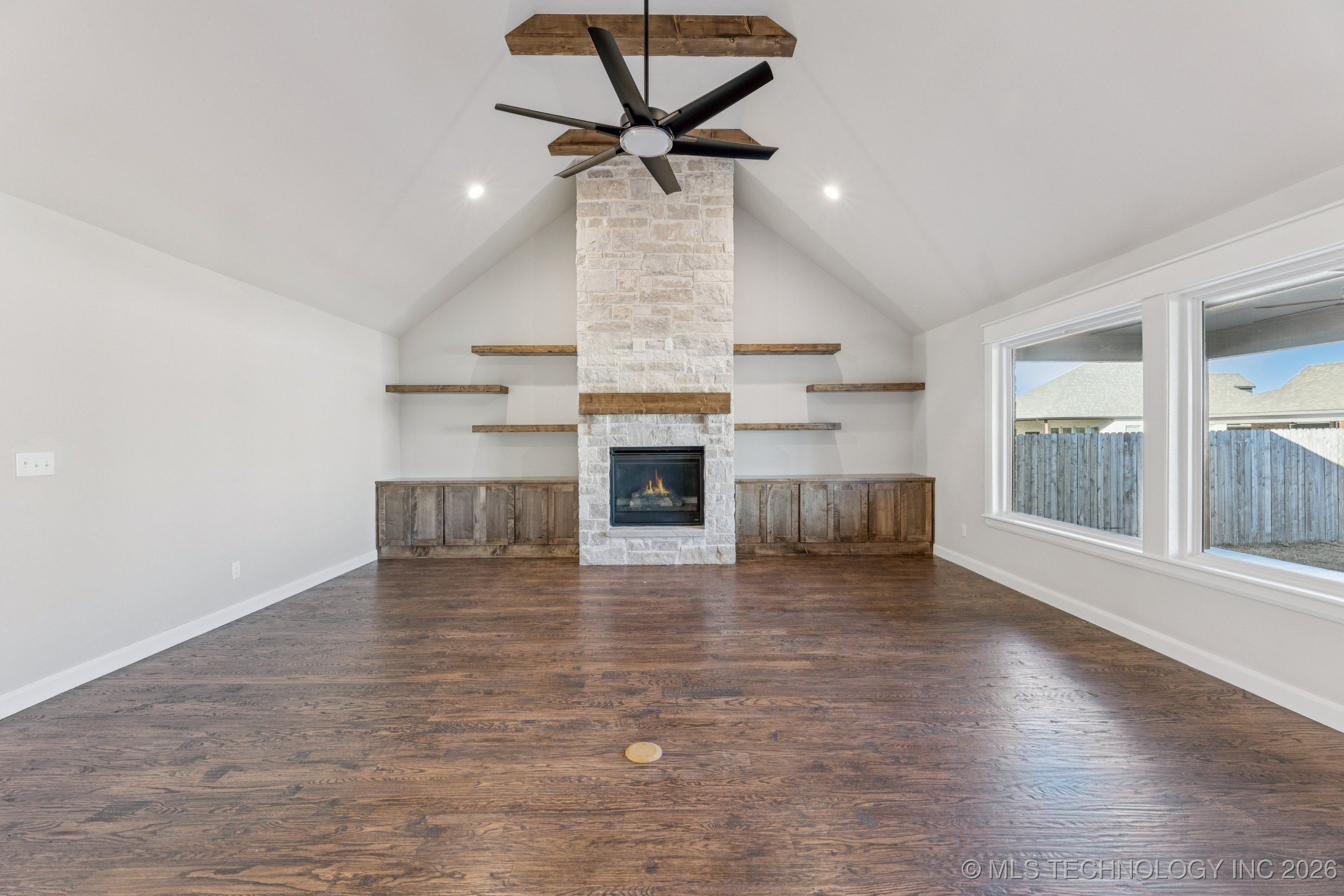 23277 E 107th Street S Property Photo 5