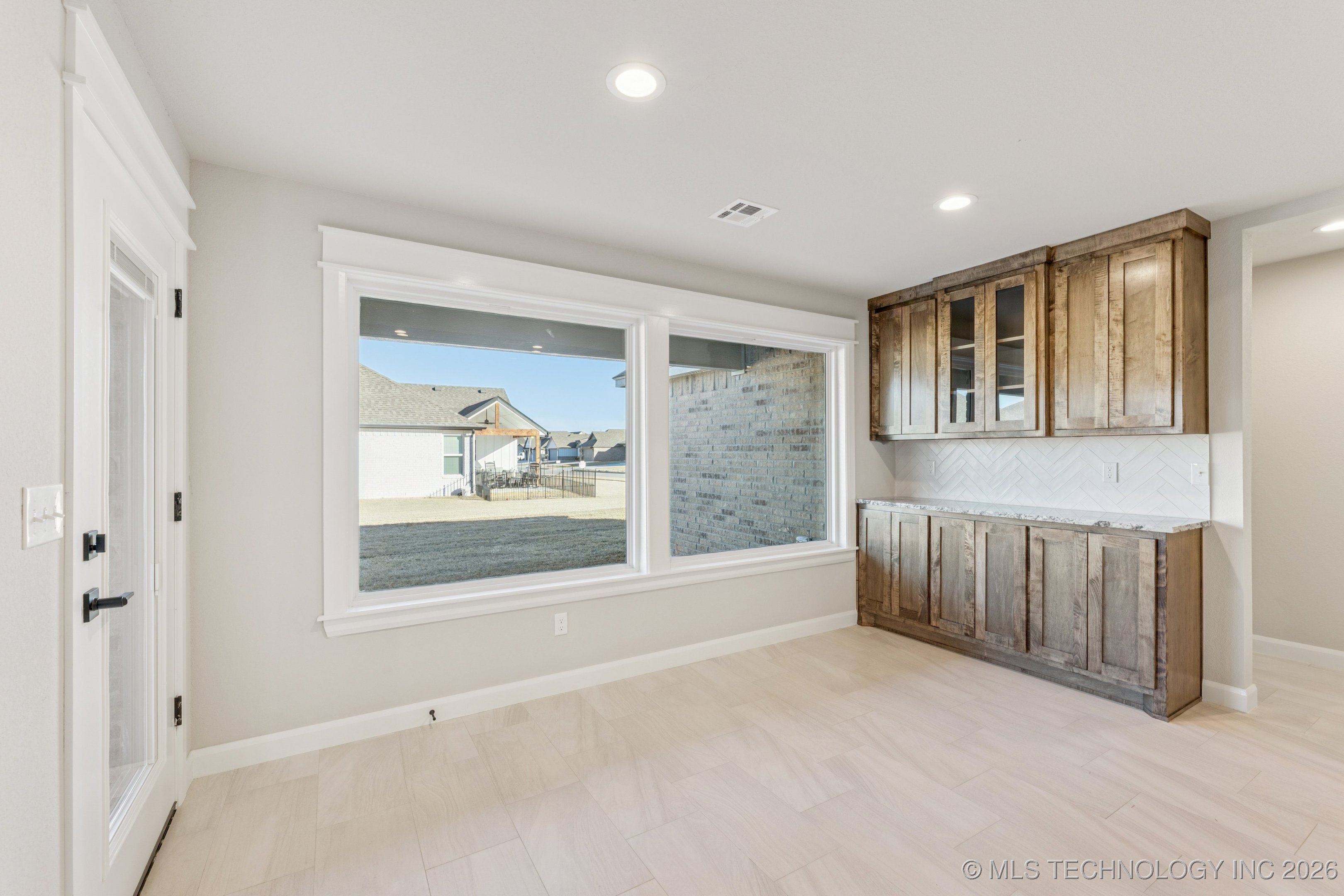 23277 E 107th Street S Property Photo 12