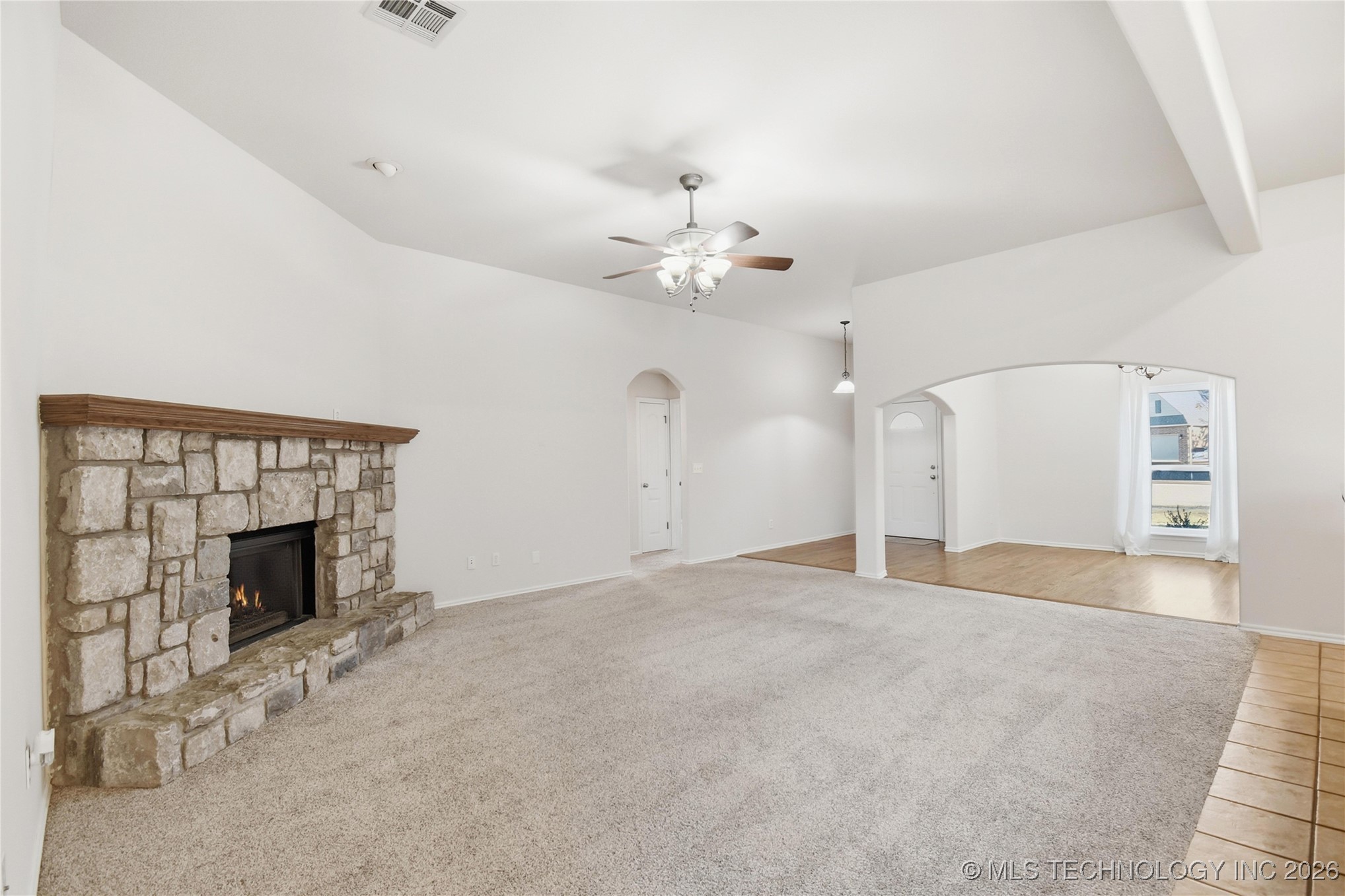 14226 S Urbana Avenue Property Photo 12