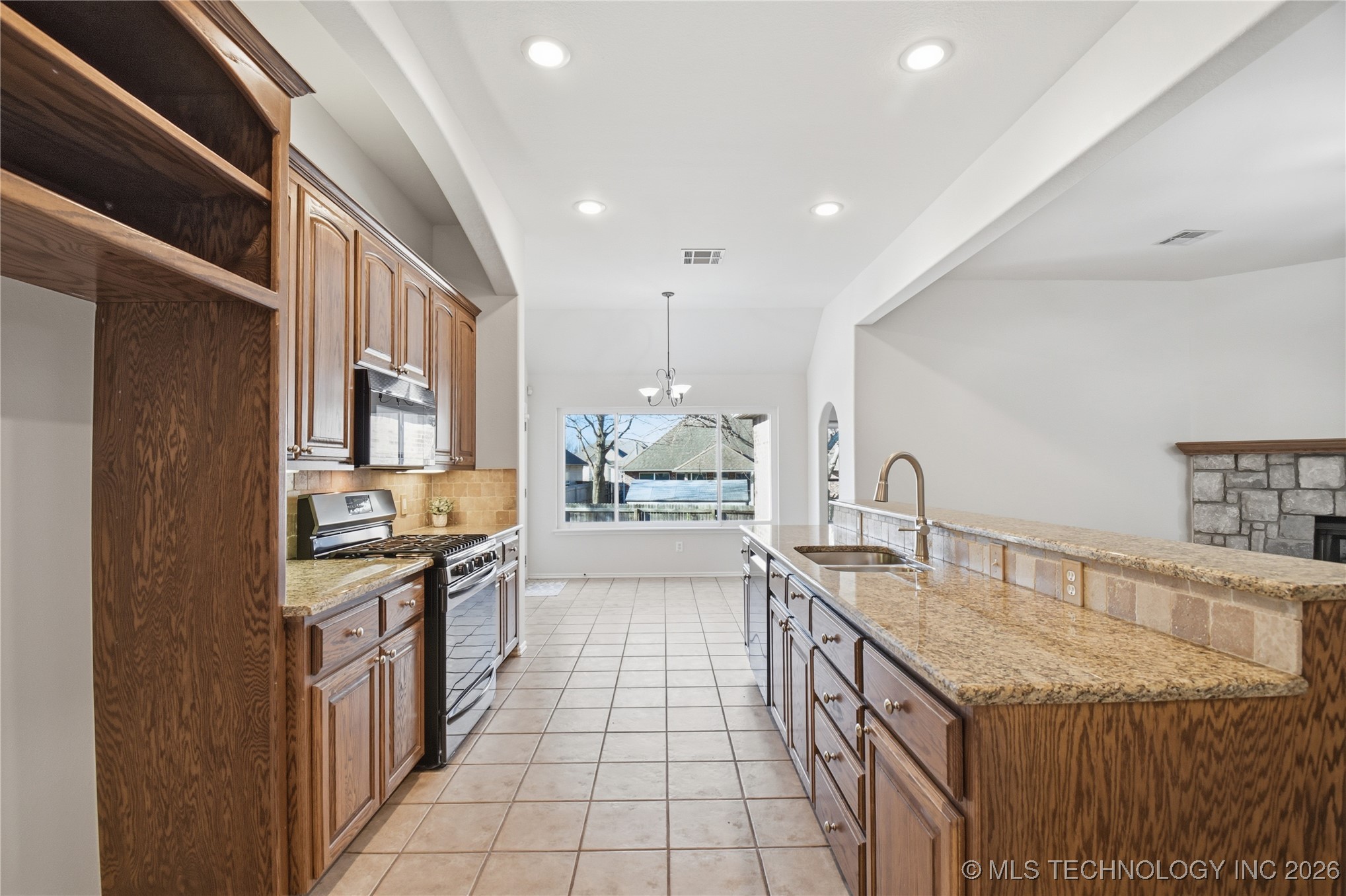 14226 S Urbana Avenue Property Photo 19