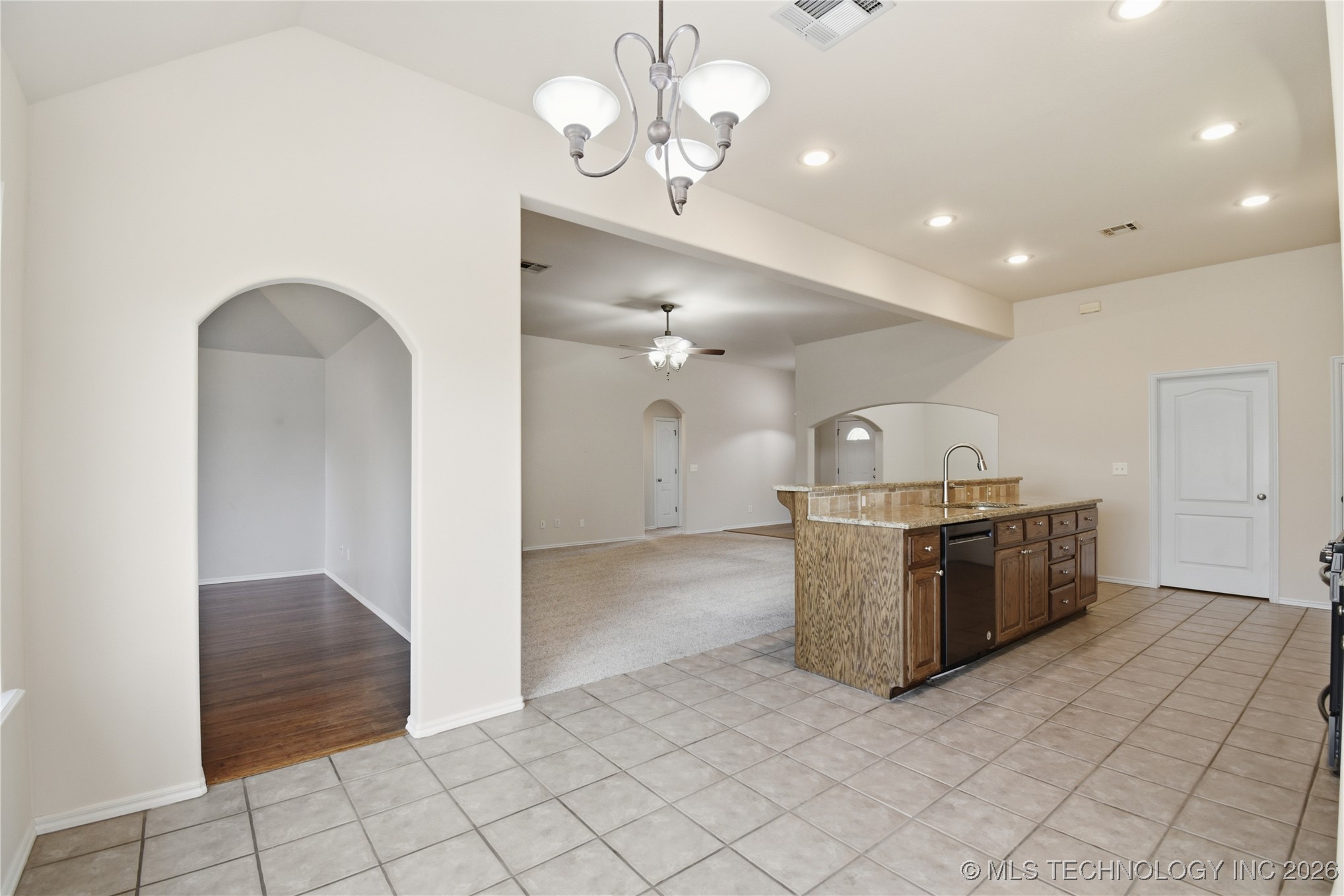 14226 S Urbana Avenue Property Photo 22