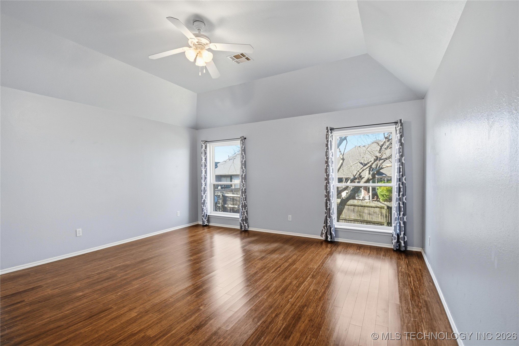 14226 S Urbana Avenue Property Photo 25