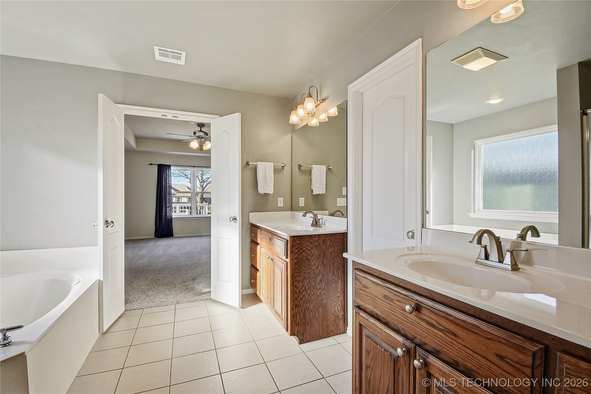 14226 S Urbana Avenue Property Photo 32