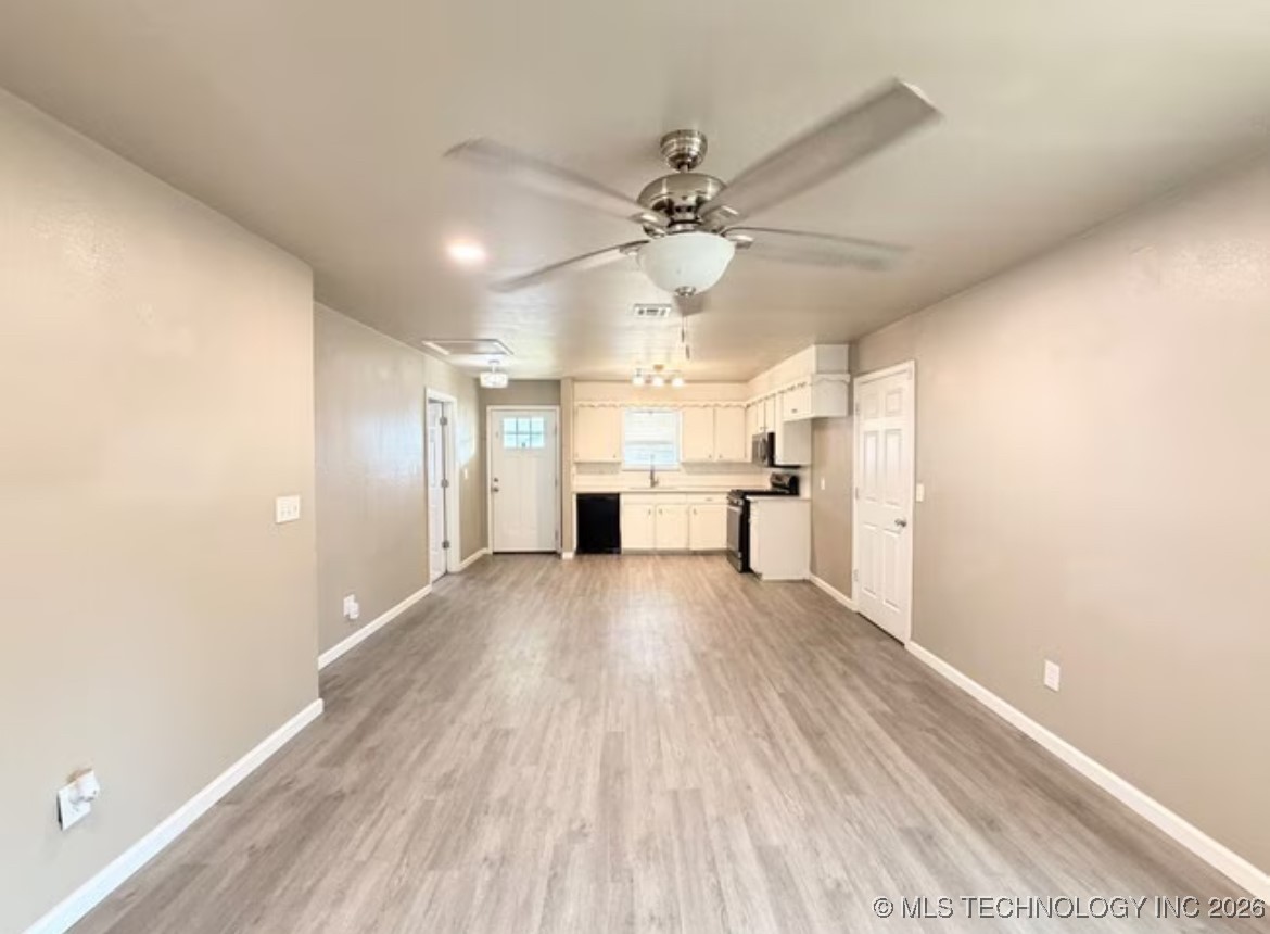 8941 E 57th Street Property Photo 5