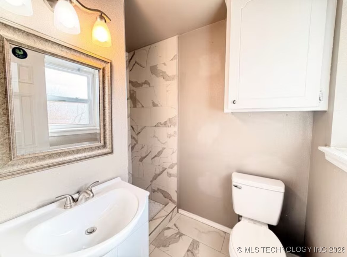 8941 E 57th Street Property Photo 7