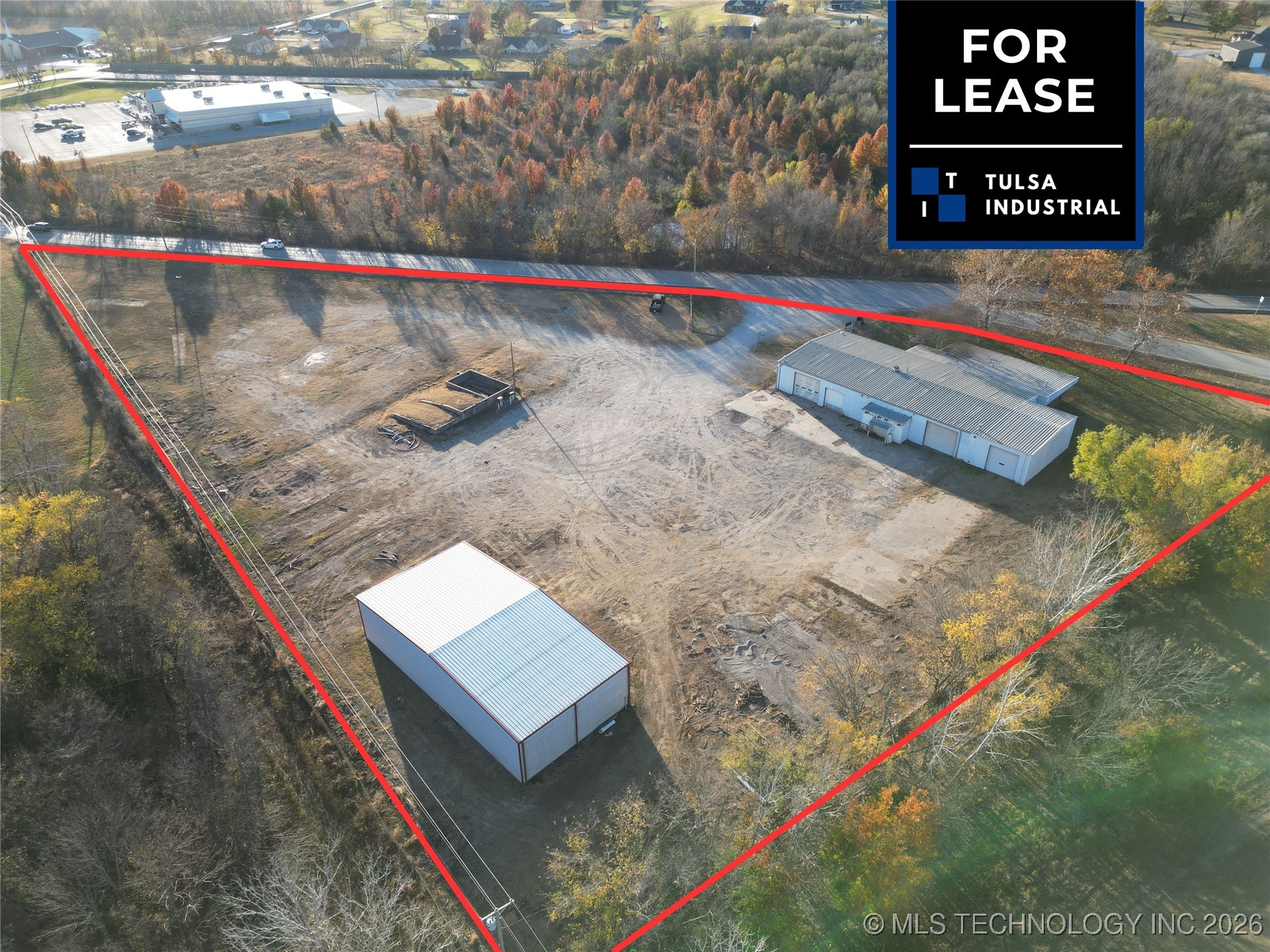 24877 Amah Parkway Property Photo 1