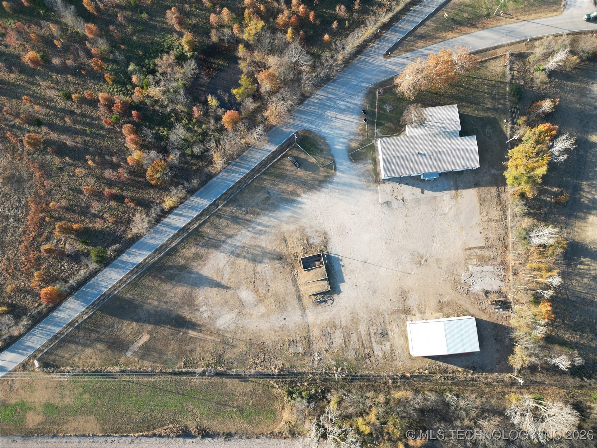 24877 Amah Parkway Property Photo 2