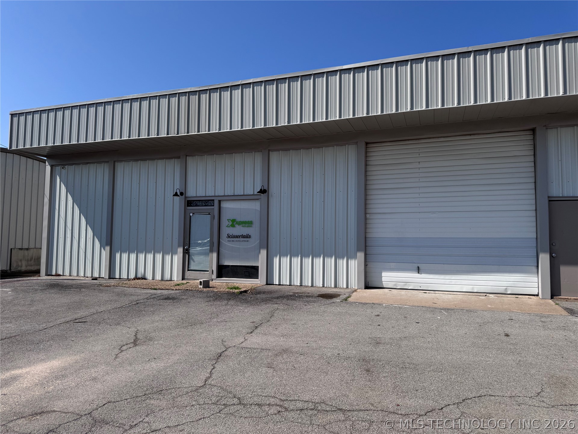 4466 S 74th East Avenue Property Photo 12