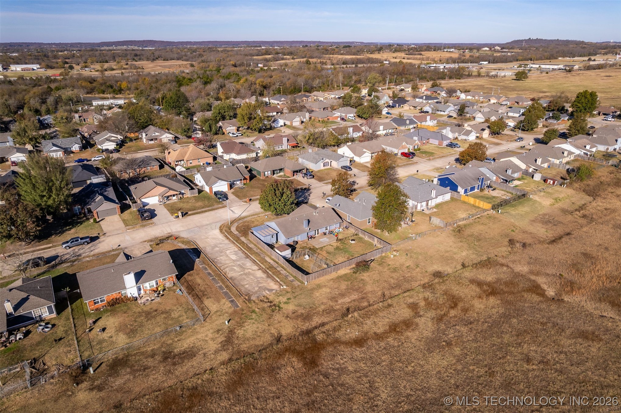 17715 S Santa Fe Street Property Photo 28