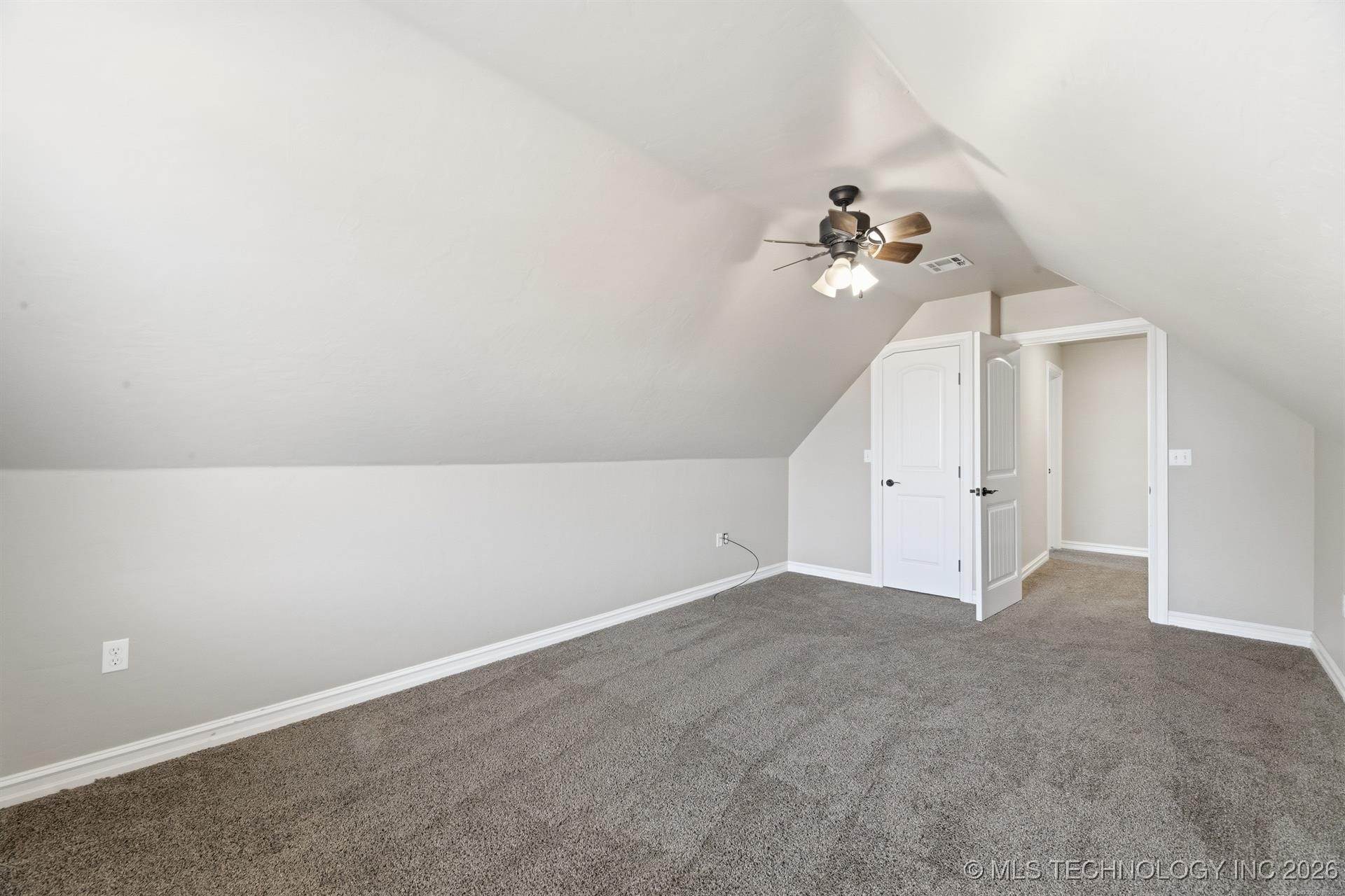 722 W 39th Street S Property Photo 23